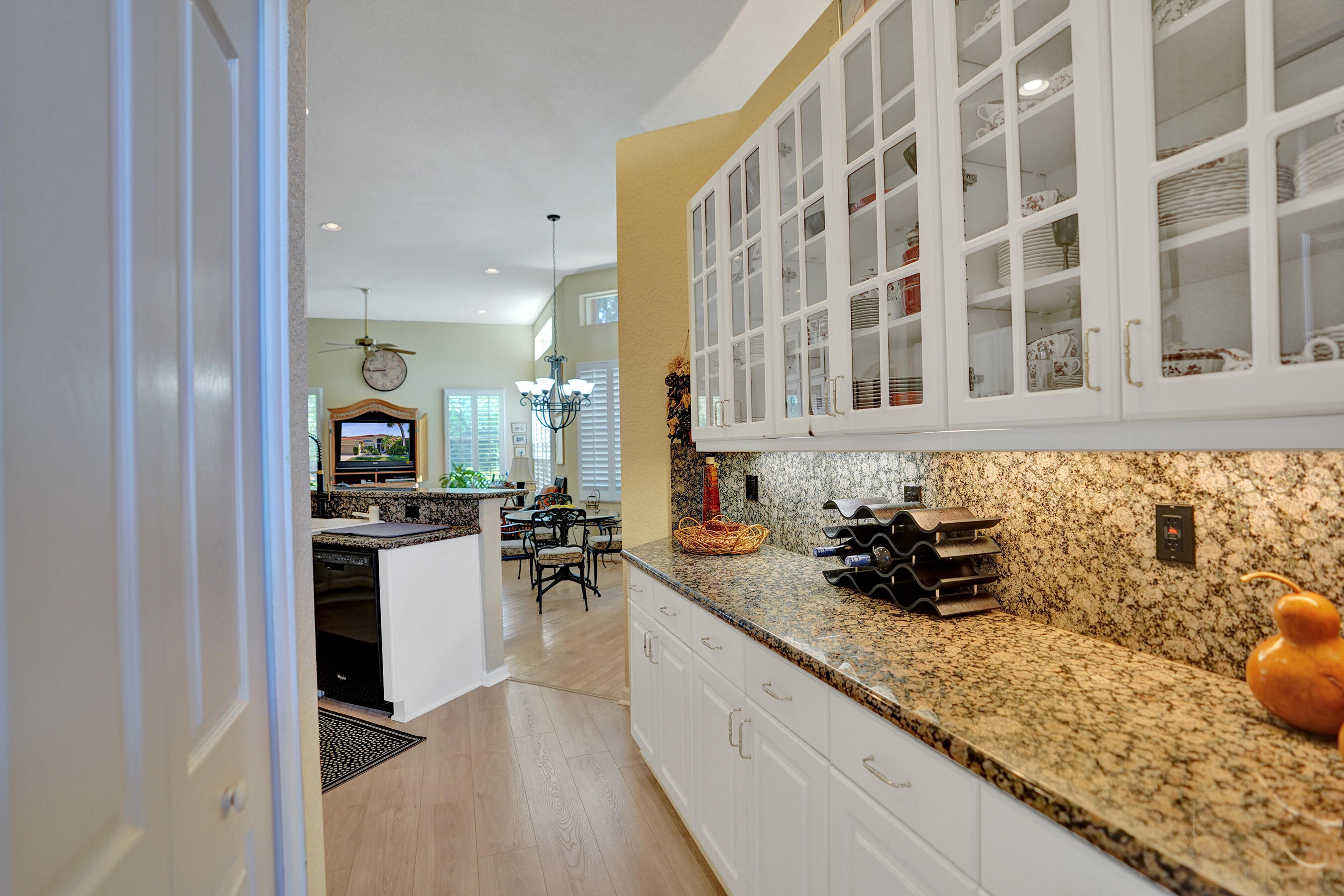 LAKERIDGE FALLS - Residential