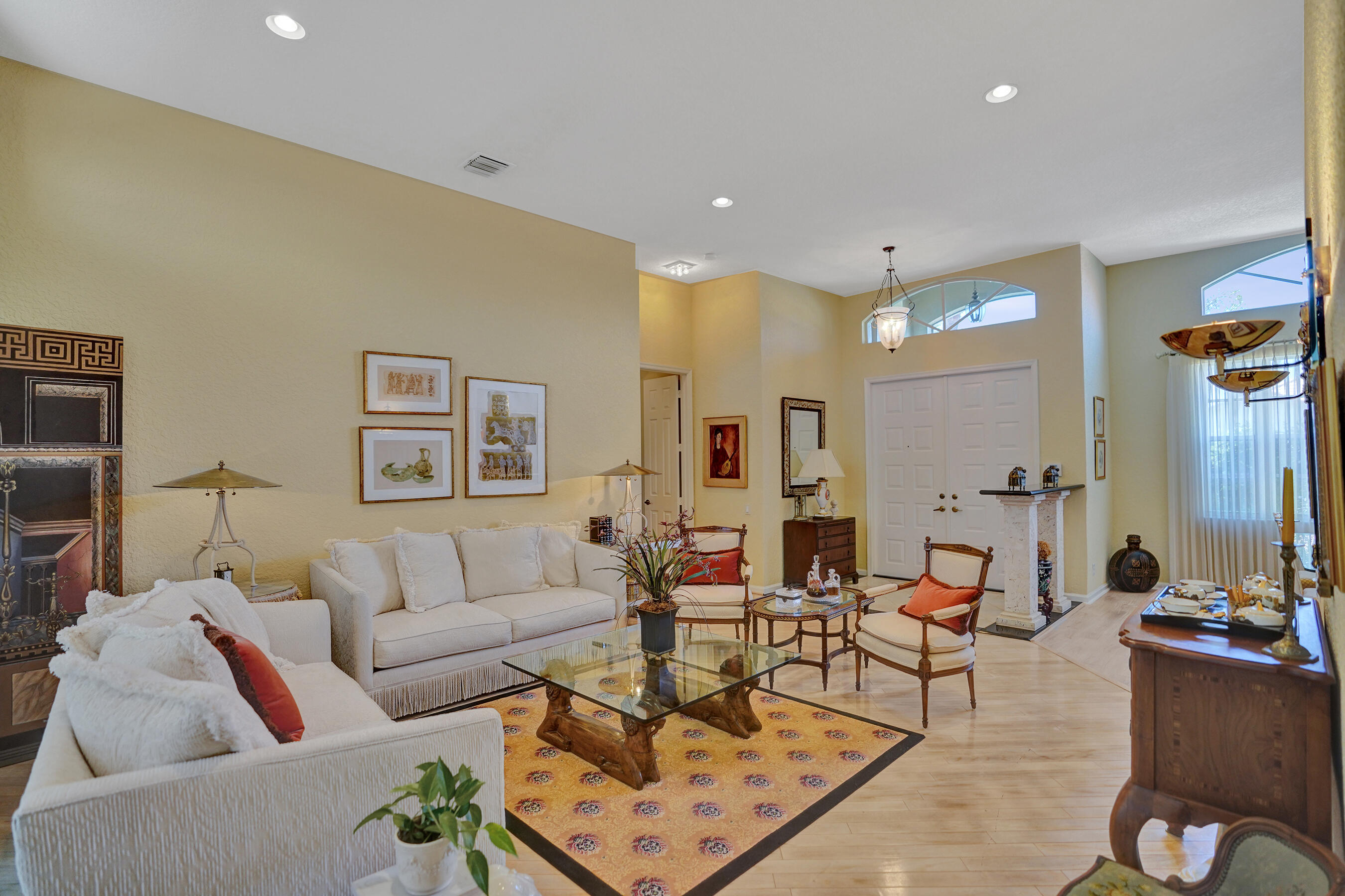 LAKERIDGE FALLS - Residential