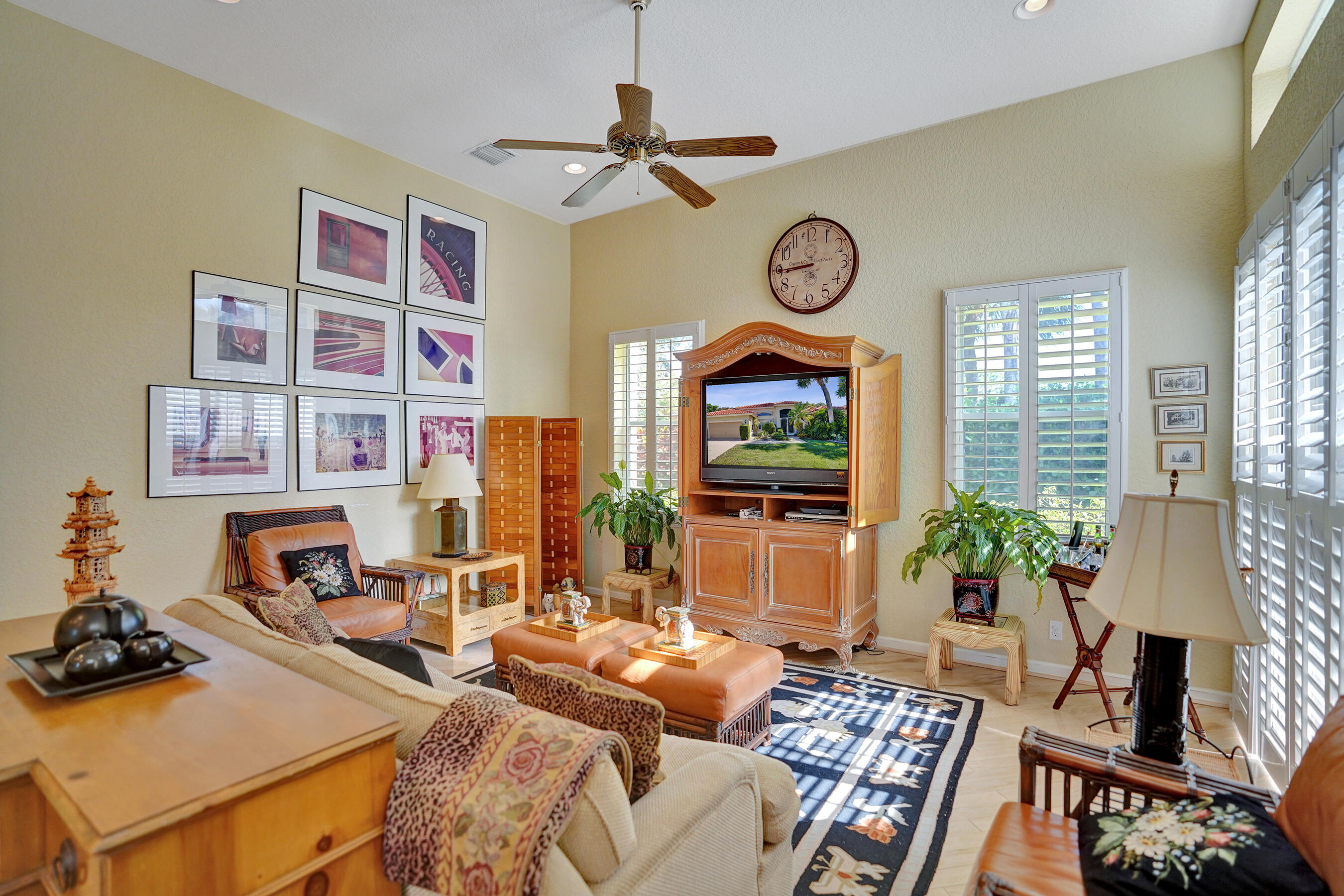 LAKERIDGE FALLS - Residential