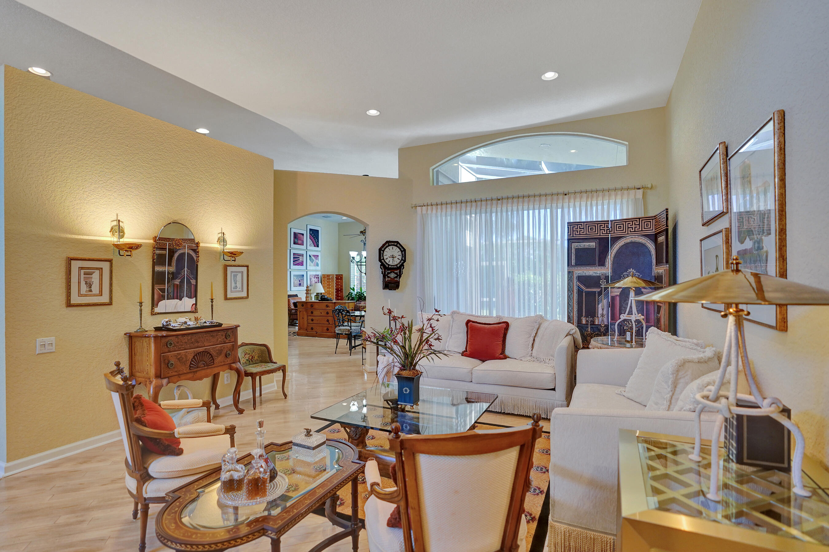 LAKERIDGE FALLS - Residential