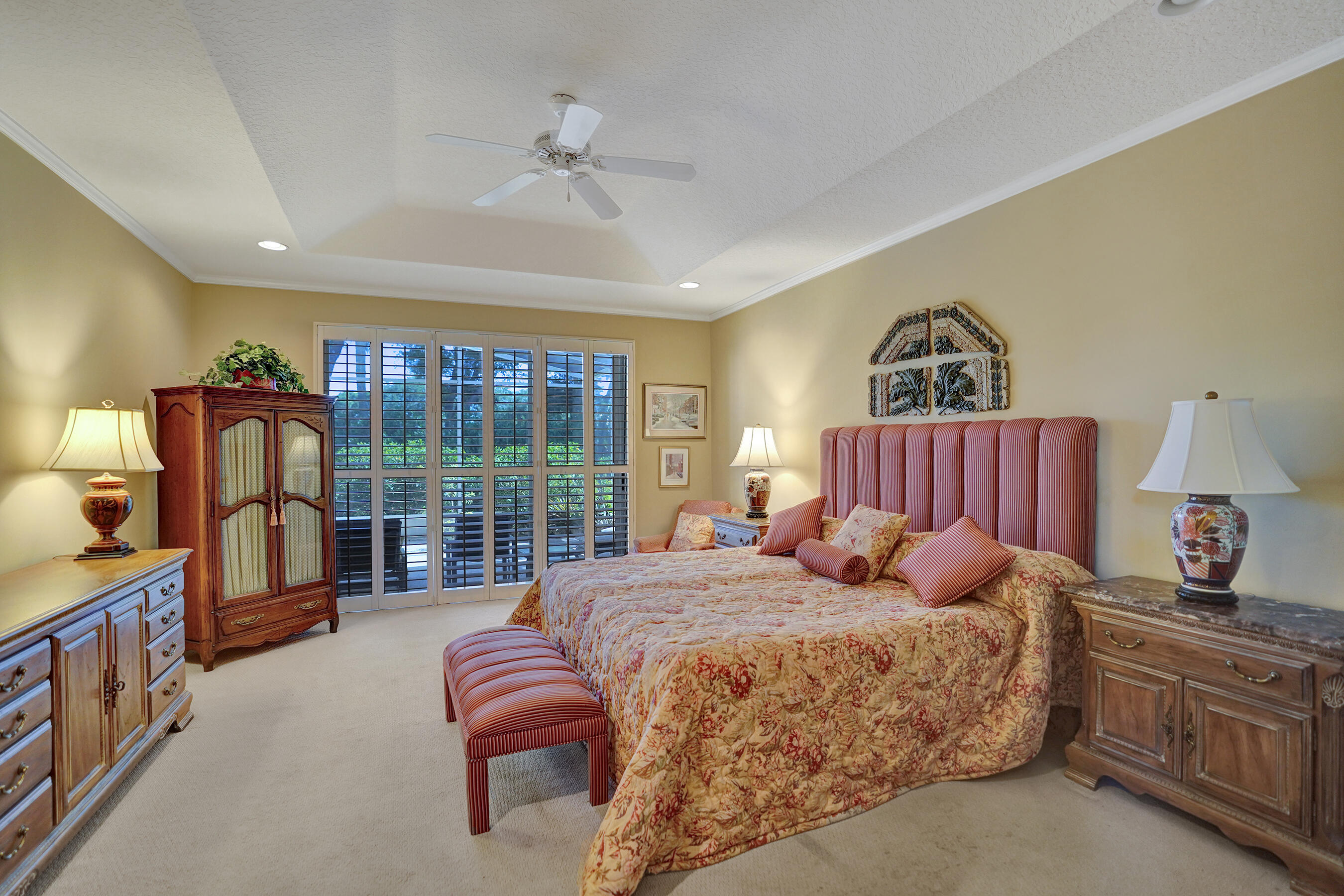 LAKERIDGE FALLS - Residential