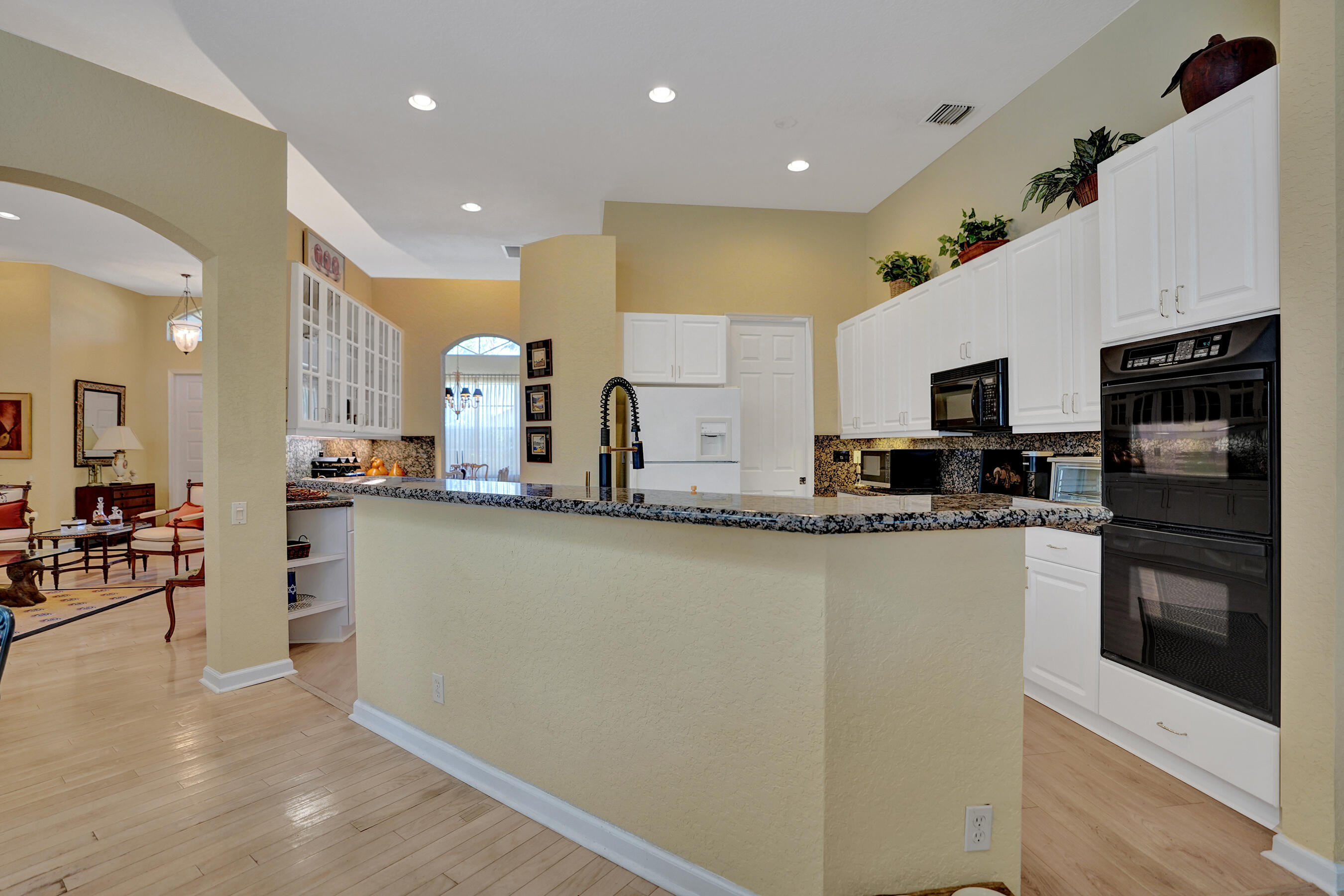 LAKERIDGE FALLS - Residential