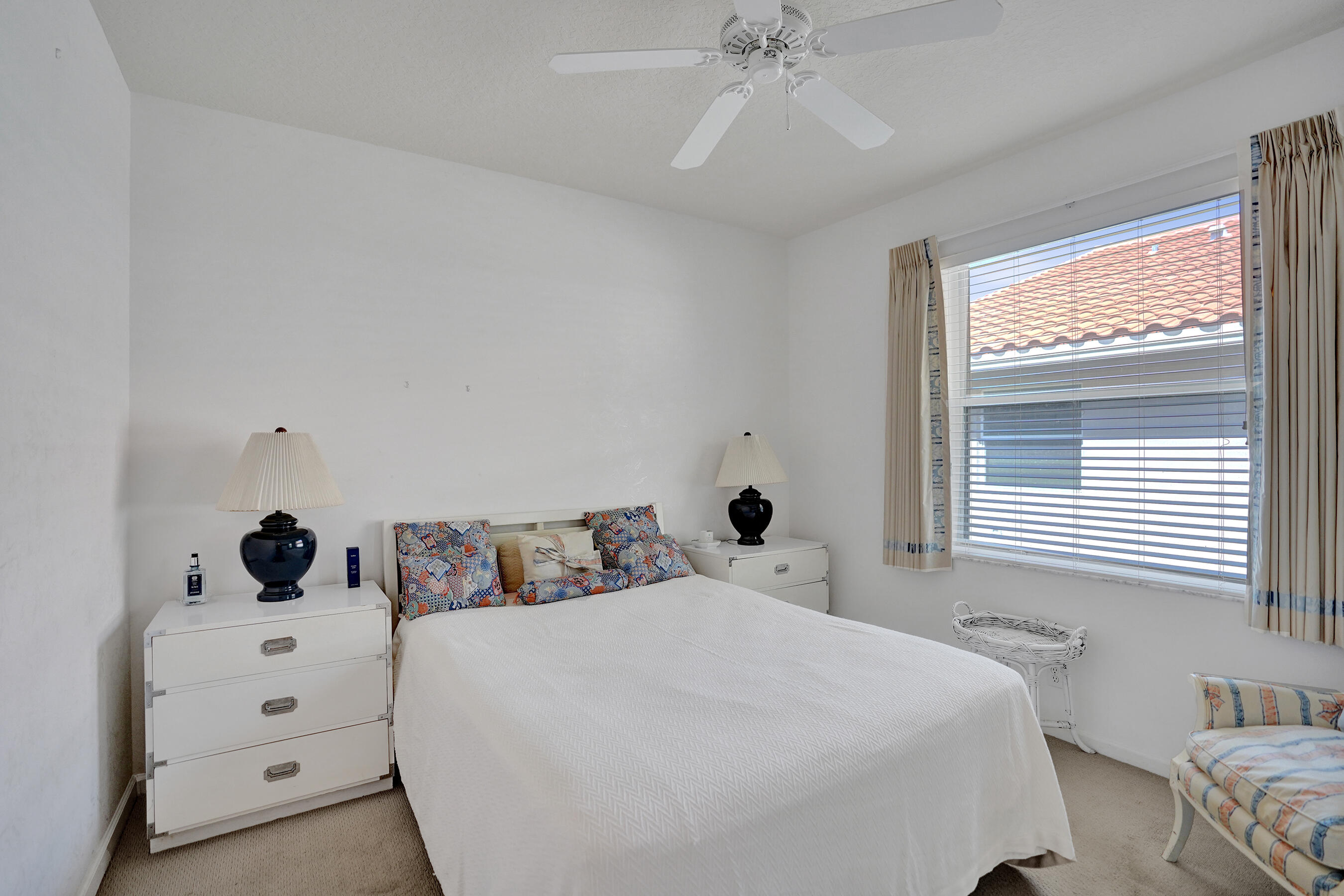 LAKERIDGE FALLS - Residential