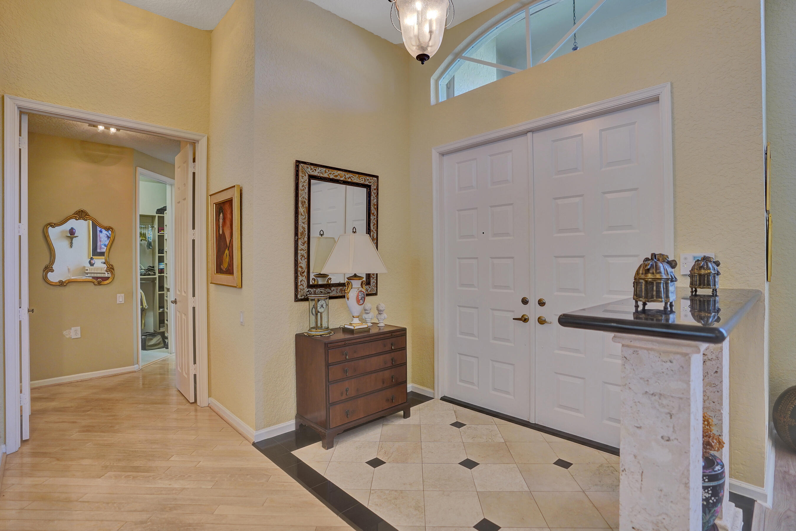 LAKERIDGE FALLS - Residential