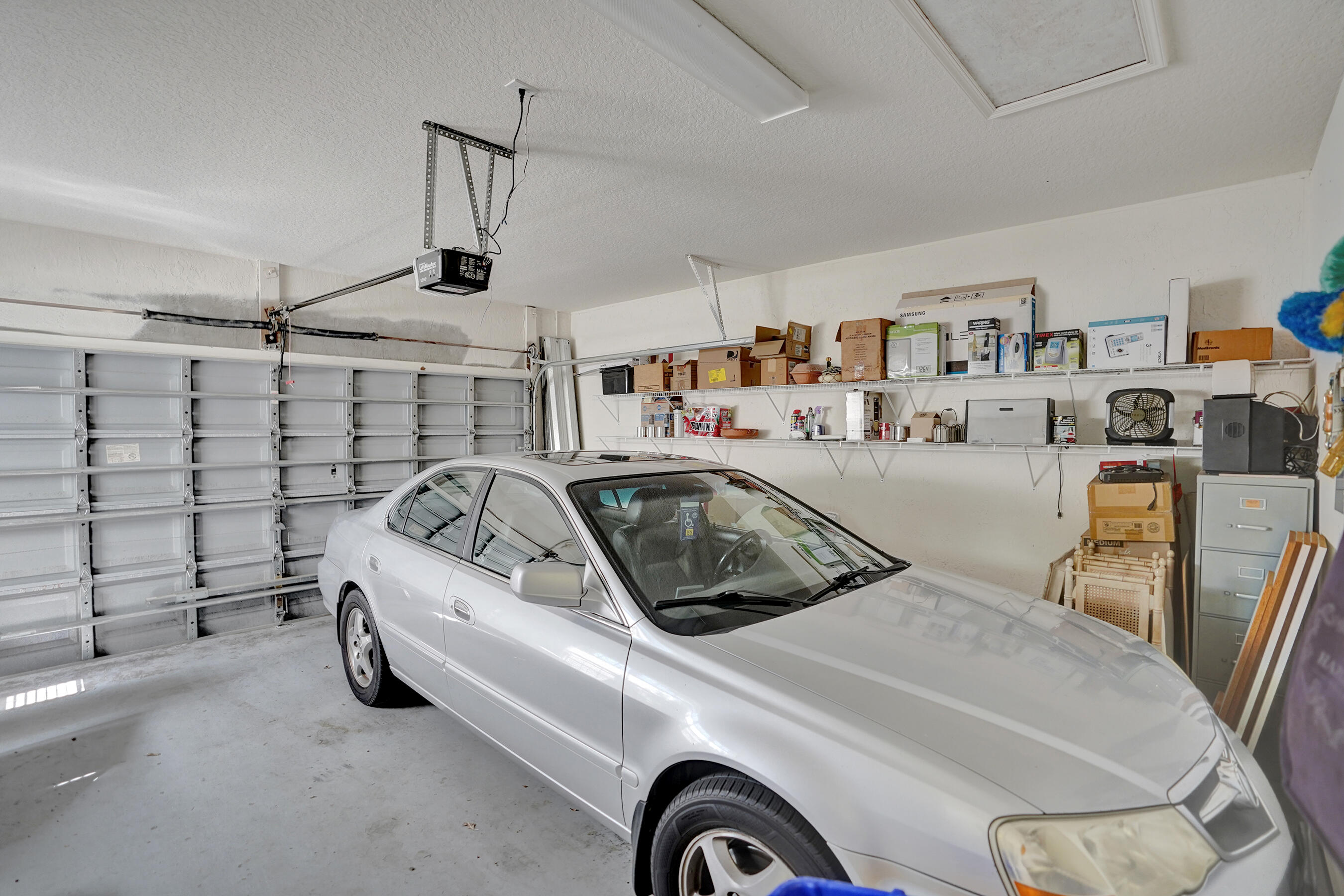 LAKERIDGE FALLS - Residential