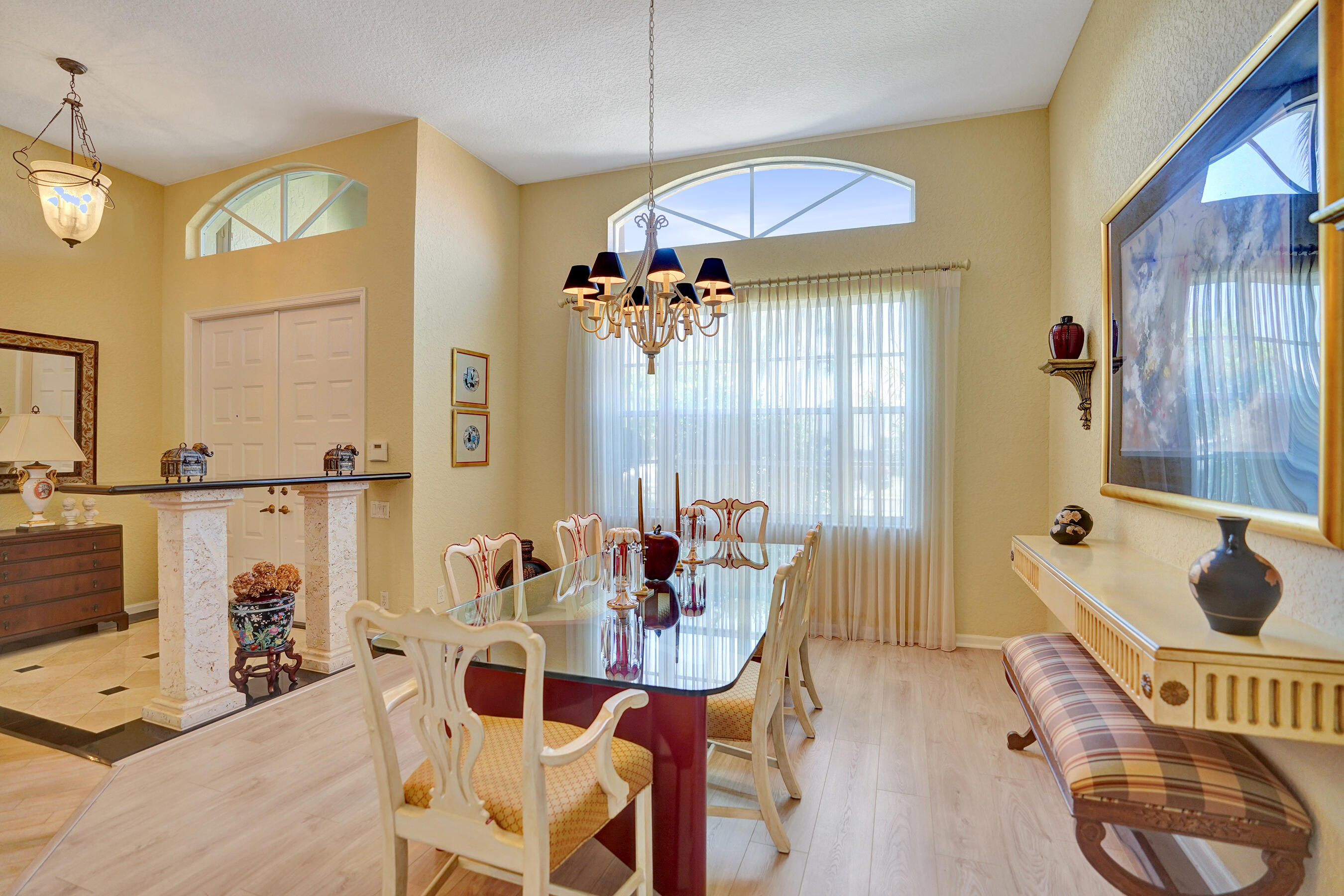 LAKERIDGE FALLS - Residential