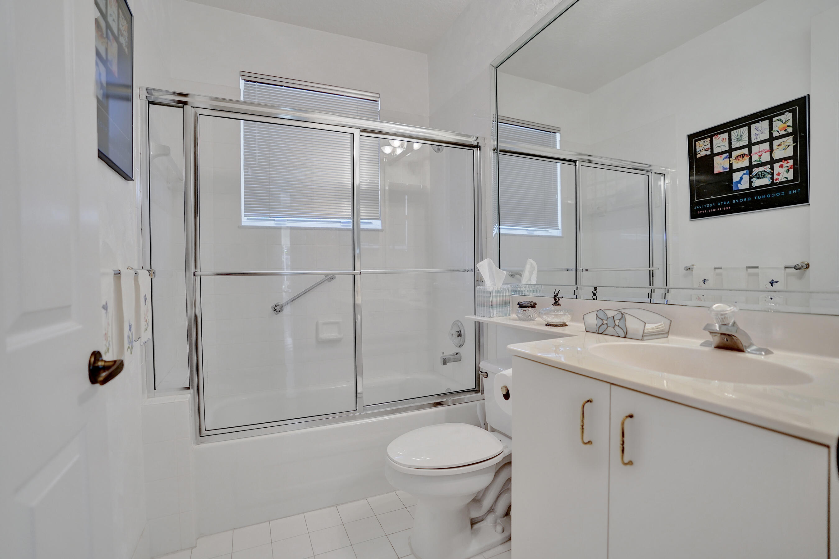 LAKERIDGE FALLS - Residential