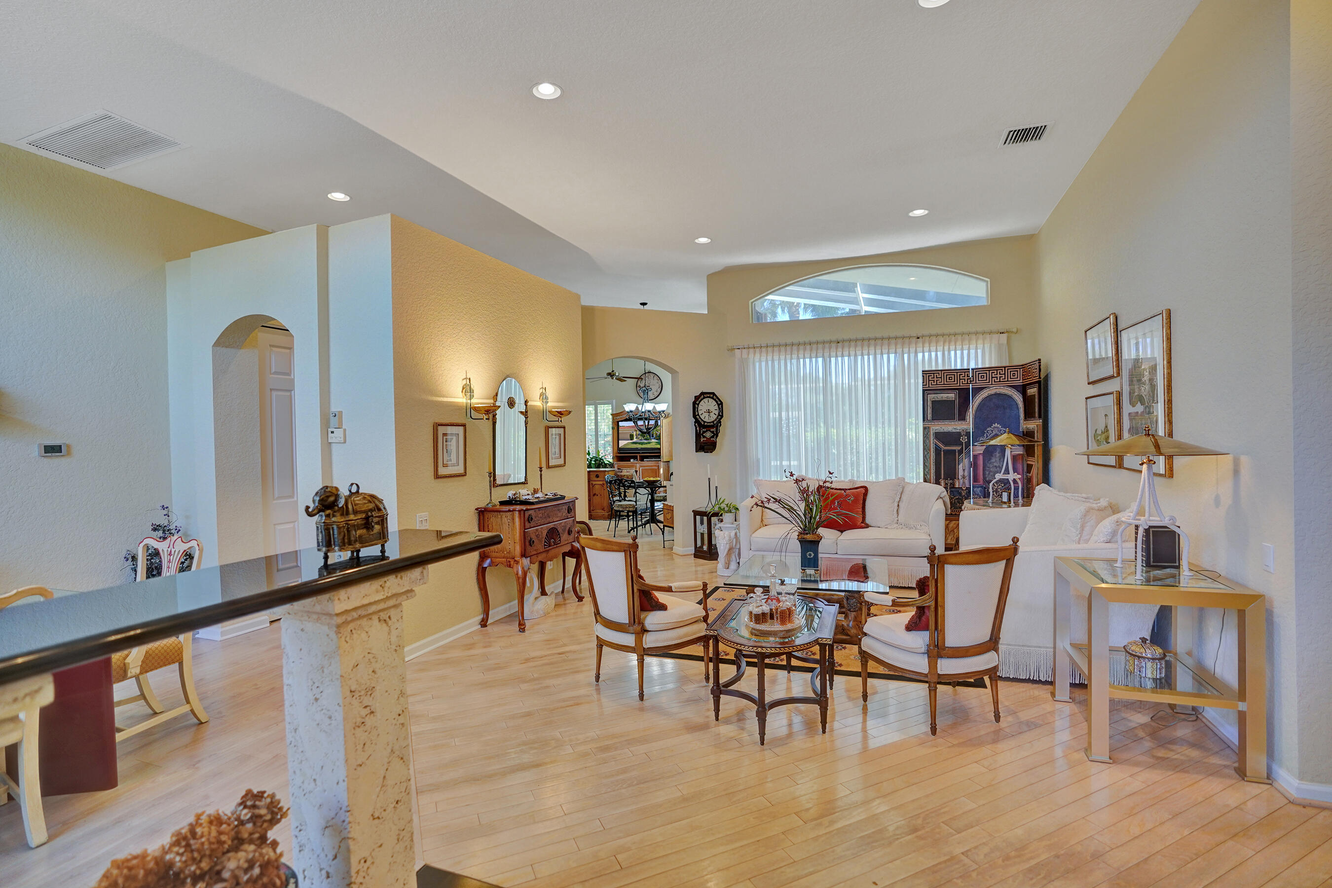 LAKERIDGE FALLS - Residential