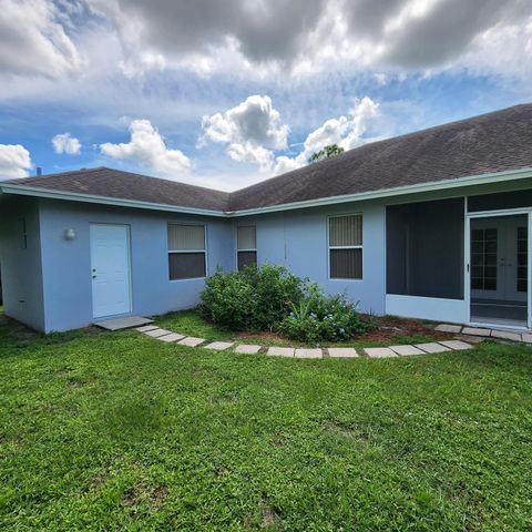 A home in Port St Lucie