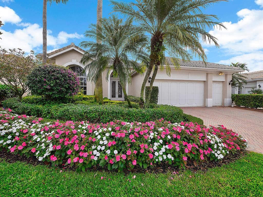 Photo of 126 Banyan Isle Drive, Palm Beach Gardens, FL 33418 (MLS # R10749862)