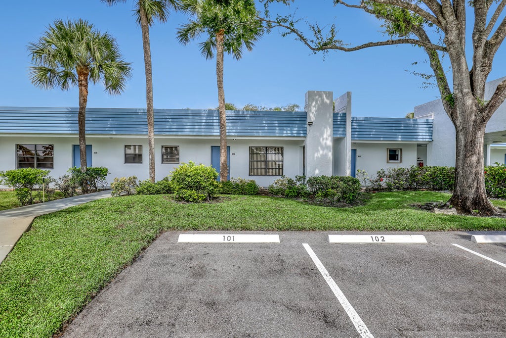 Photo of 4575 LUCERNE LAKES Boulevard #103, Lake Worth, FL 33467 (MLS # B26091774)