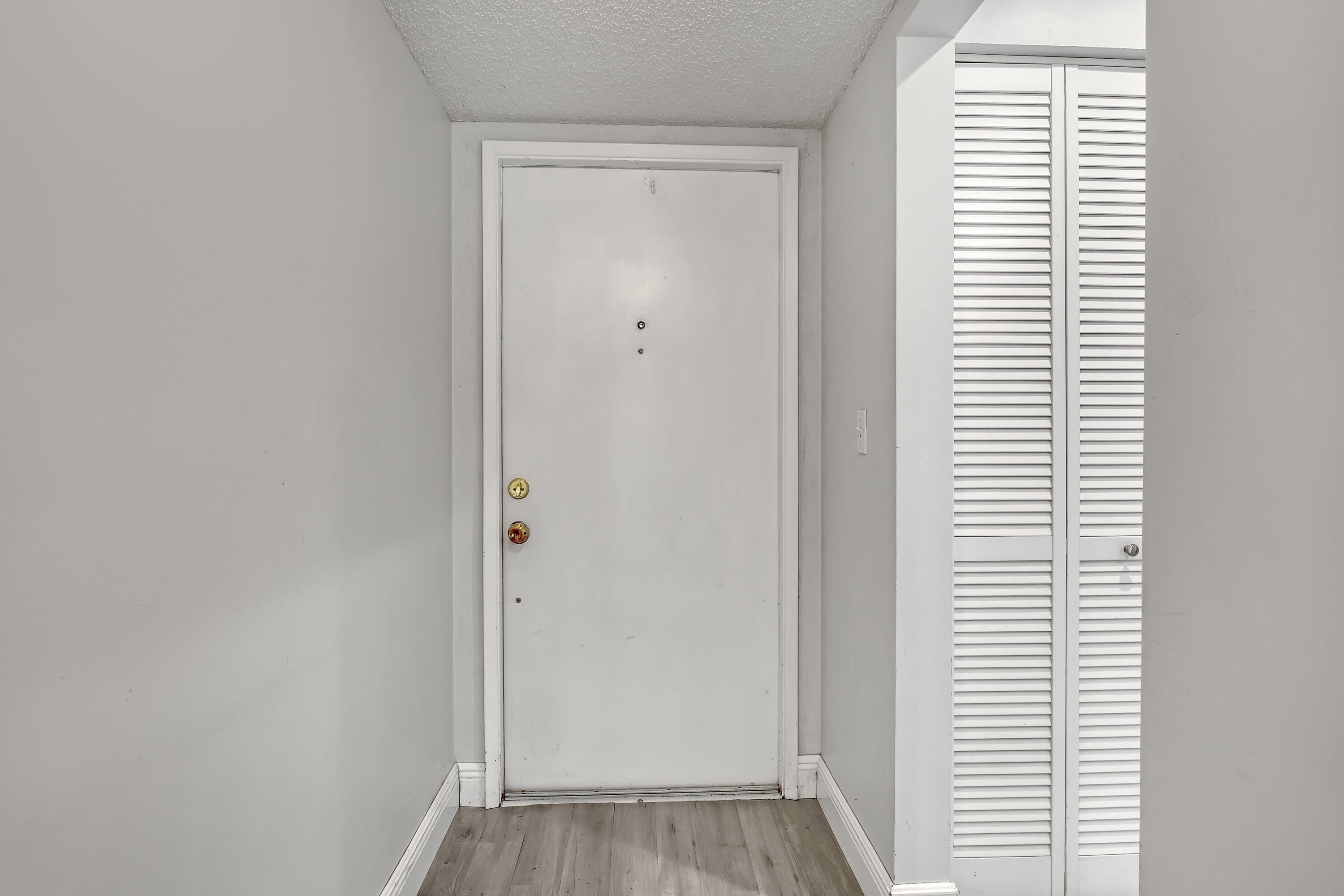 4575 LUCERNE LAKES Boulevard 103