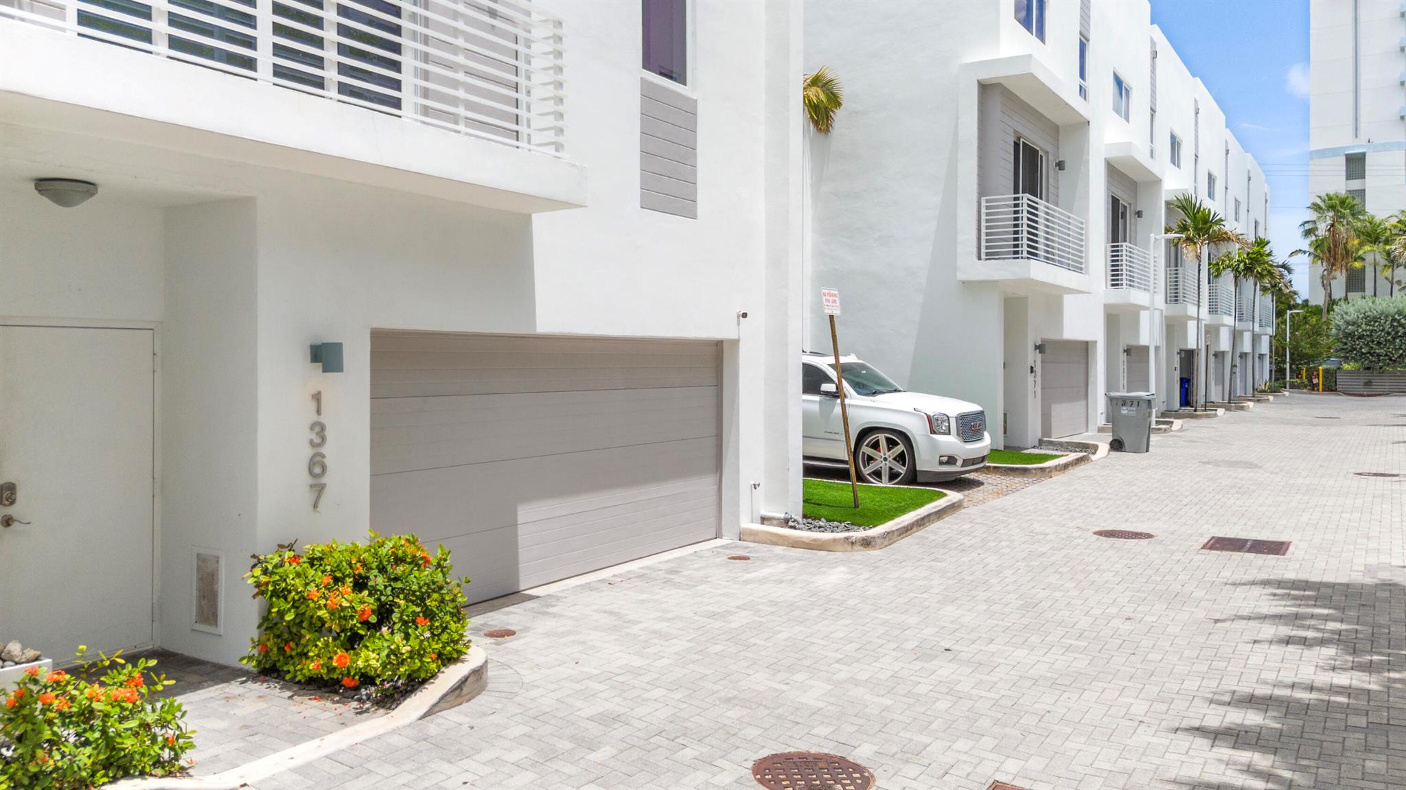 Pompano by the Sea - Residential Lease