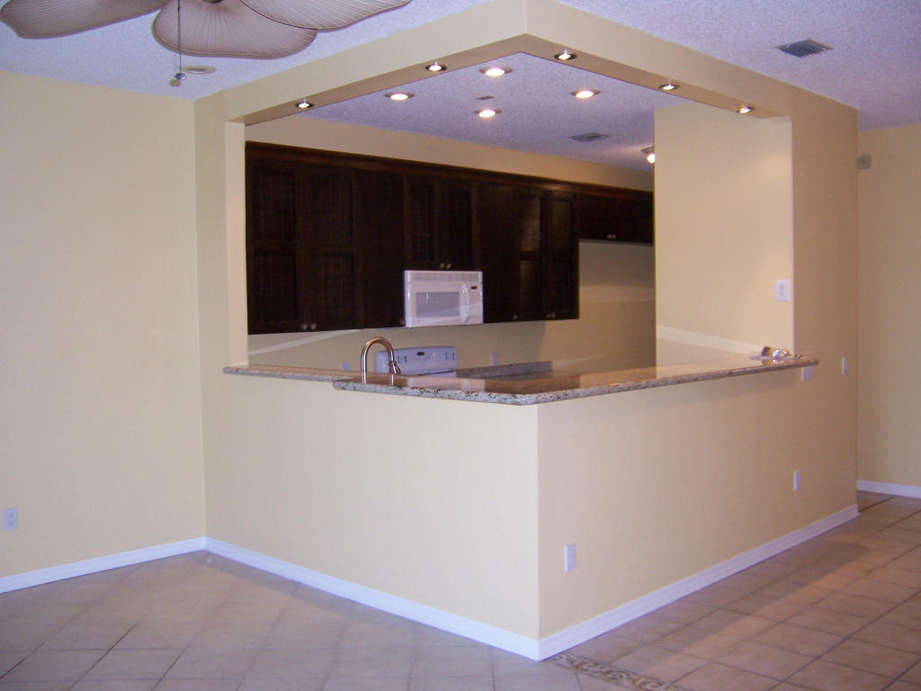 Lakeshore North - Residential Lease