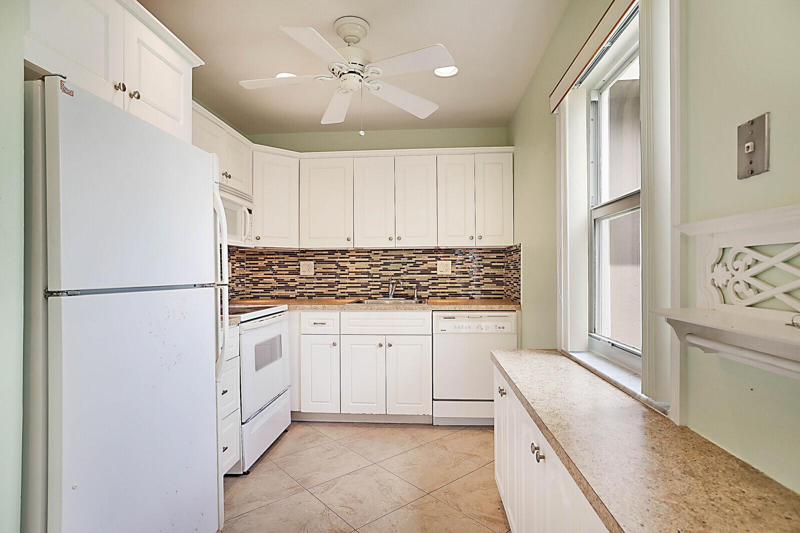 KINGS POINT NORMANDY CONDOS - Residential