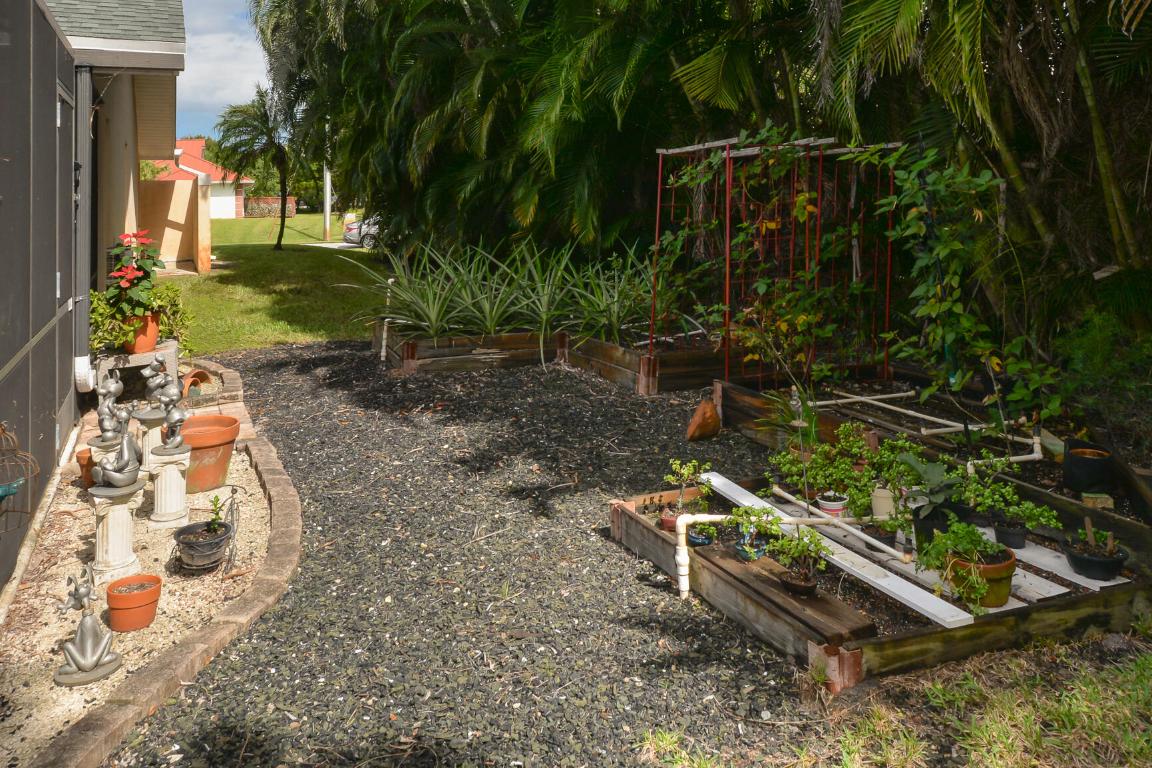 SOUTH PORT ST LUCIE UNIT 8 - Residential