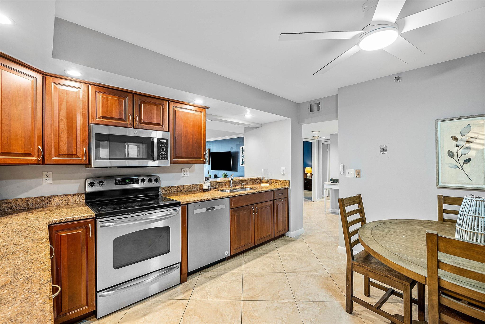 CORONADO AT HIGHLAND BEAC - Residential