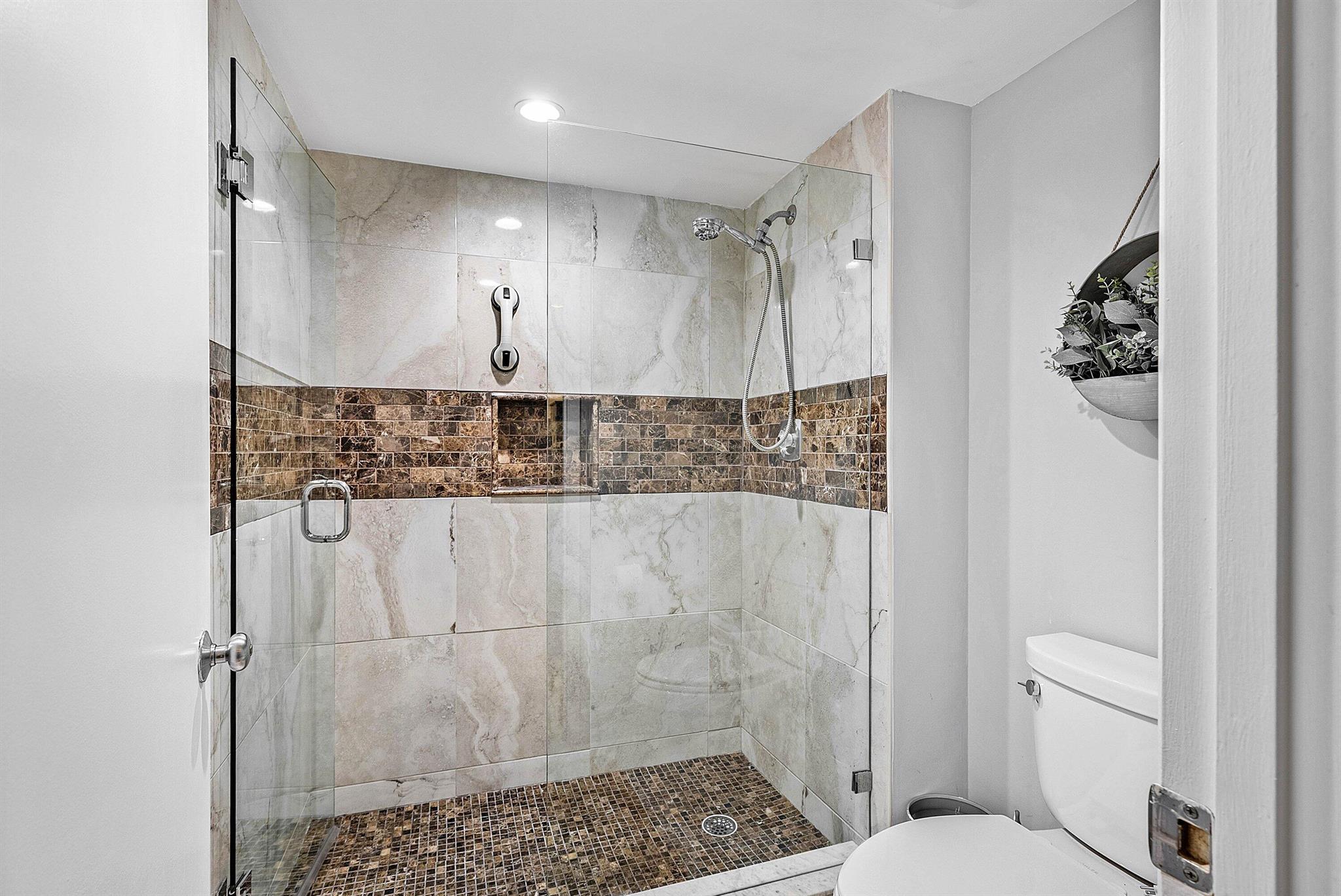 CORONADO AT HIGHLAND BEAC - Residential