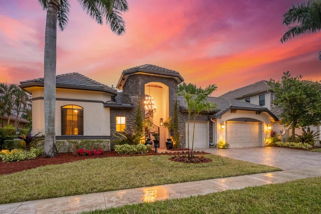 Photo of 10658 Versailles Boulevard, Wellington, FL 33449 (MLS # R10684987)