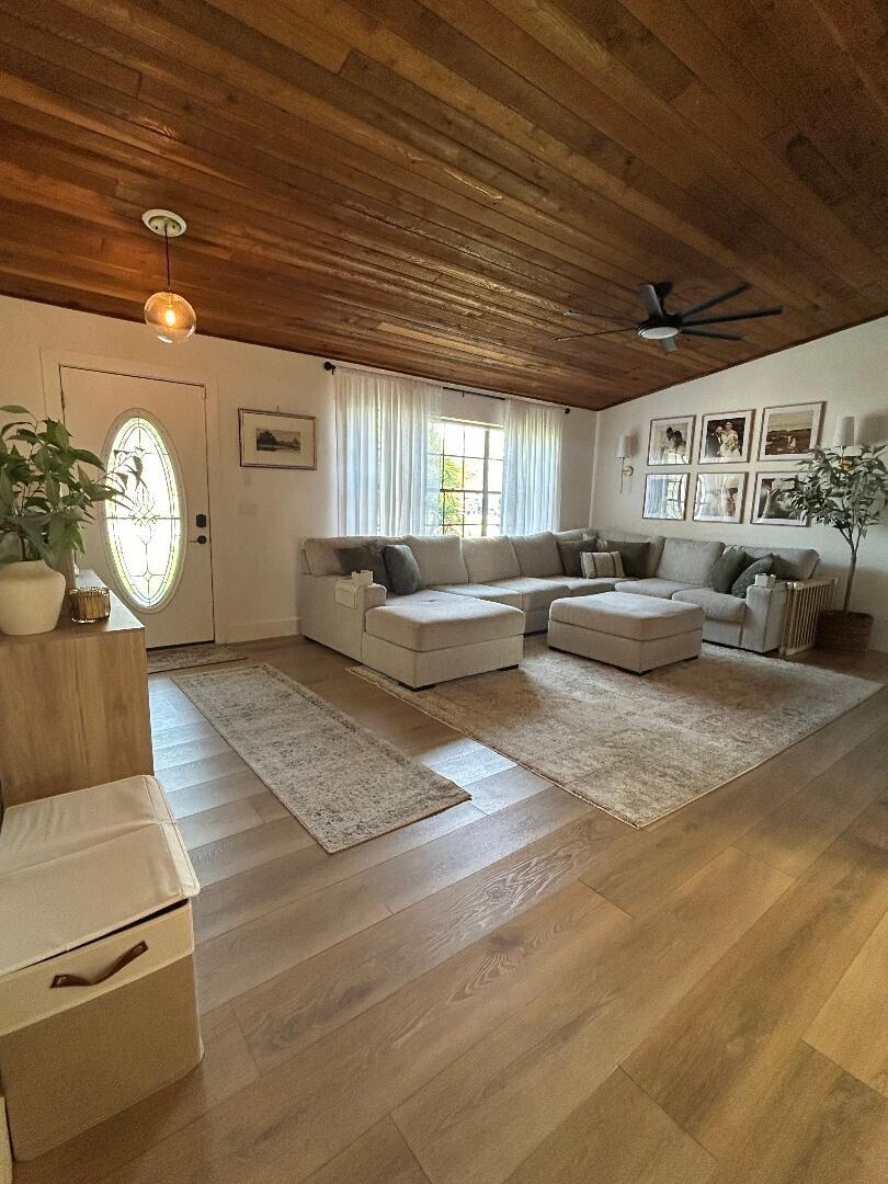 INDIAN RIVER HEIGHTS UNIT 8 - Residential