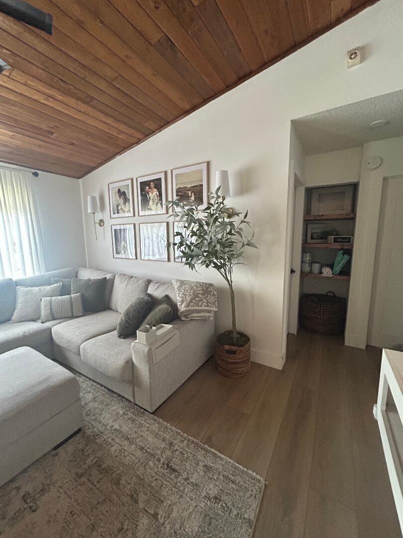 INDIAN RIVER HEIGHTS UNIT 8 - Residential