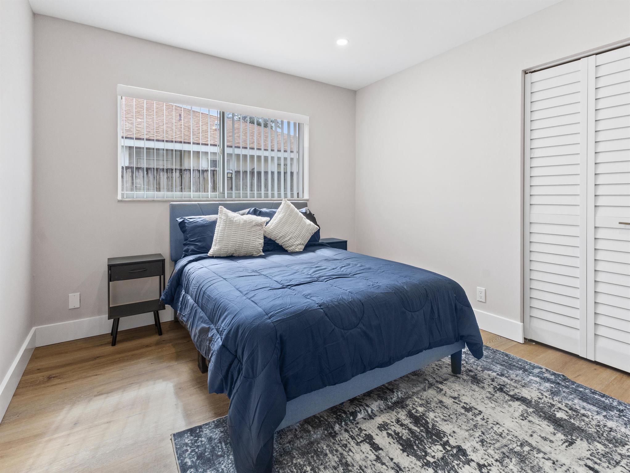 SOUTH SHORE 1 OF WELLINGT - Residential Lease