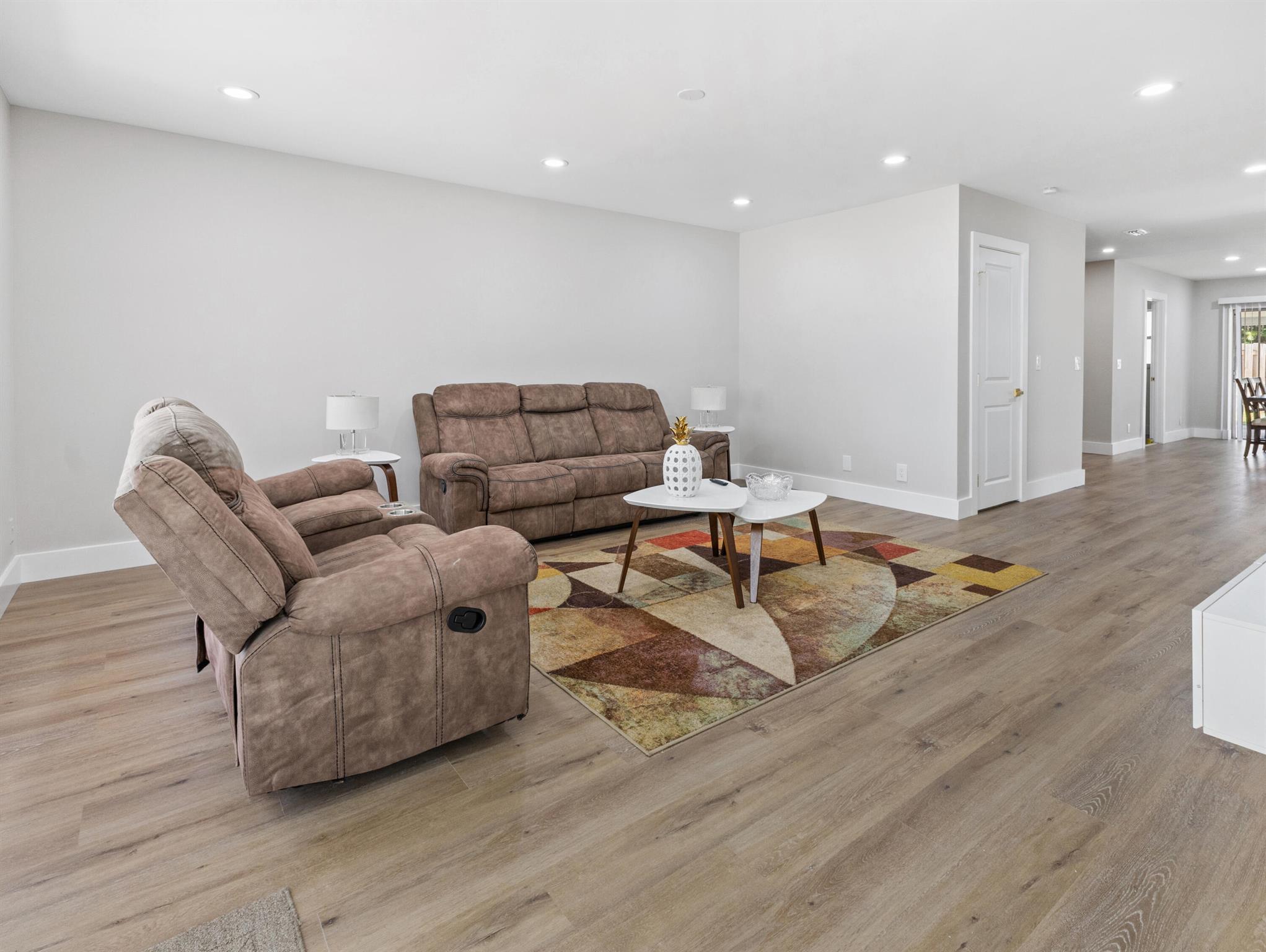 SOUTH SHORE 1 OF WELLINGT - Residential Lease