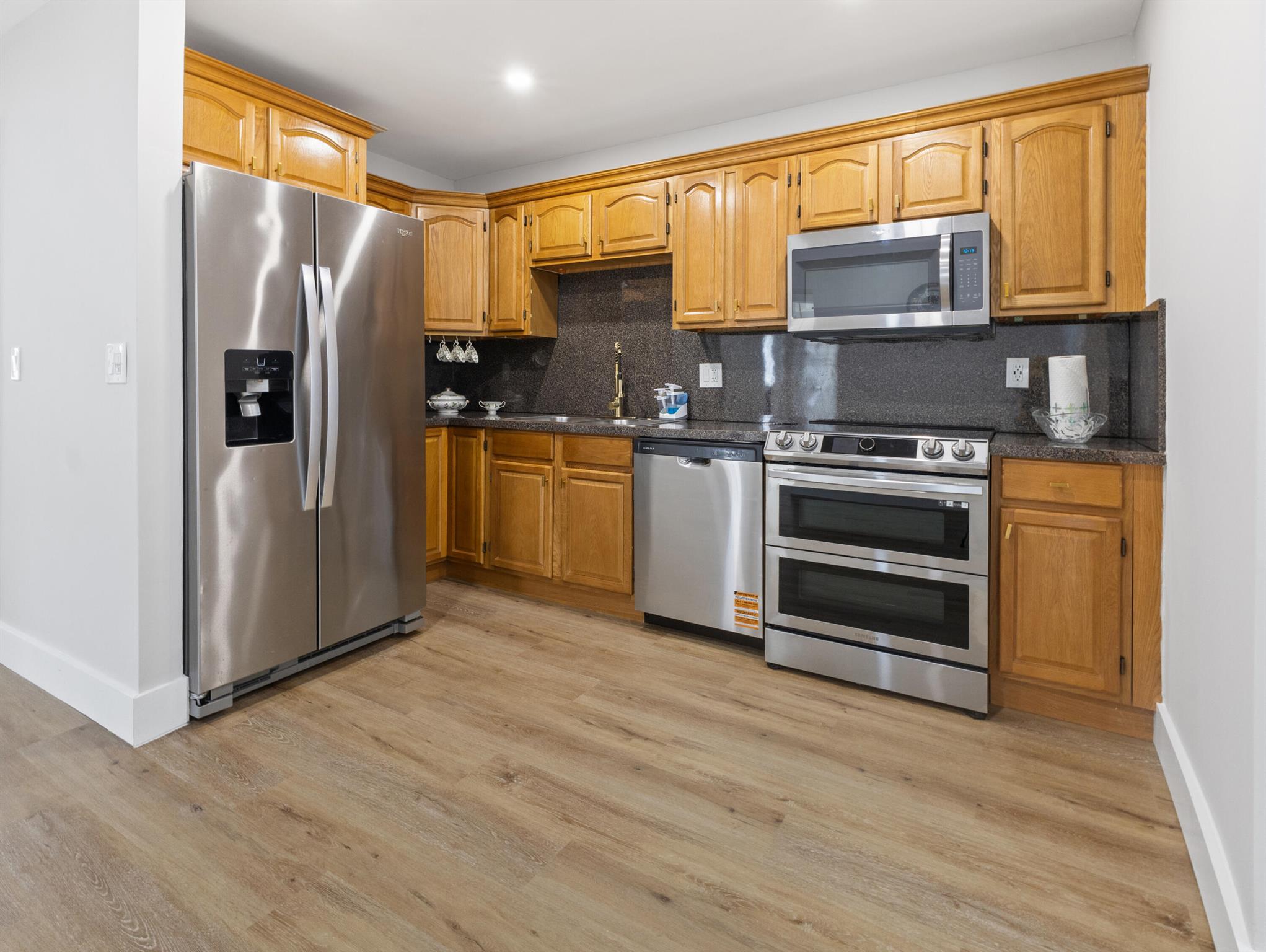 SOUTH SHORE 1 OF WELLINGT - Residential Lease