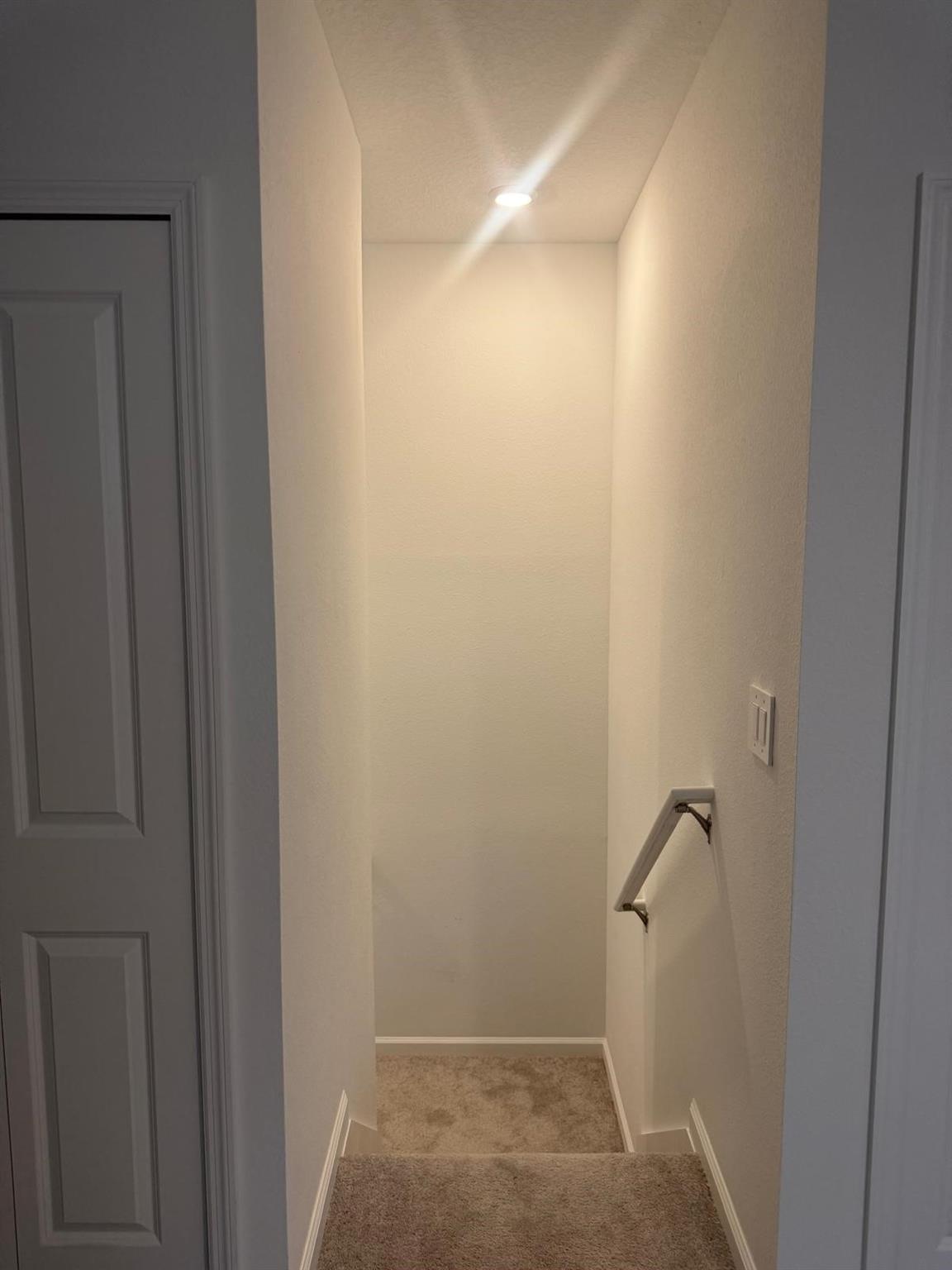 WESTVIEW 22 TH - Residential Lease