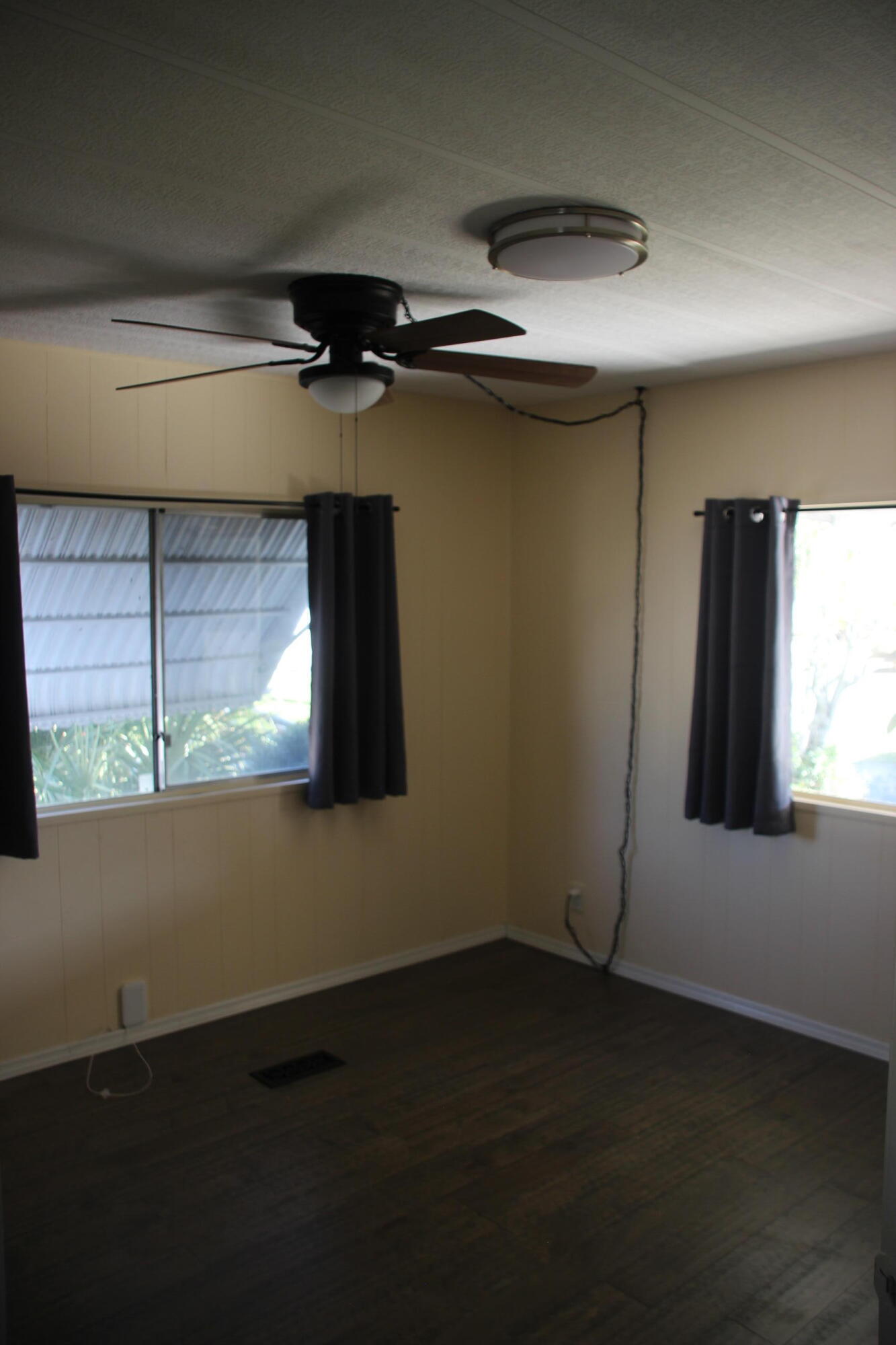 JAMAICA BAY MOBILE HOME CO OP - Residential