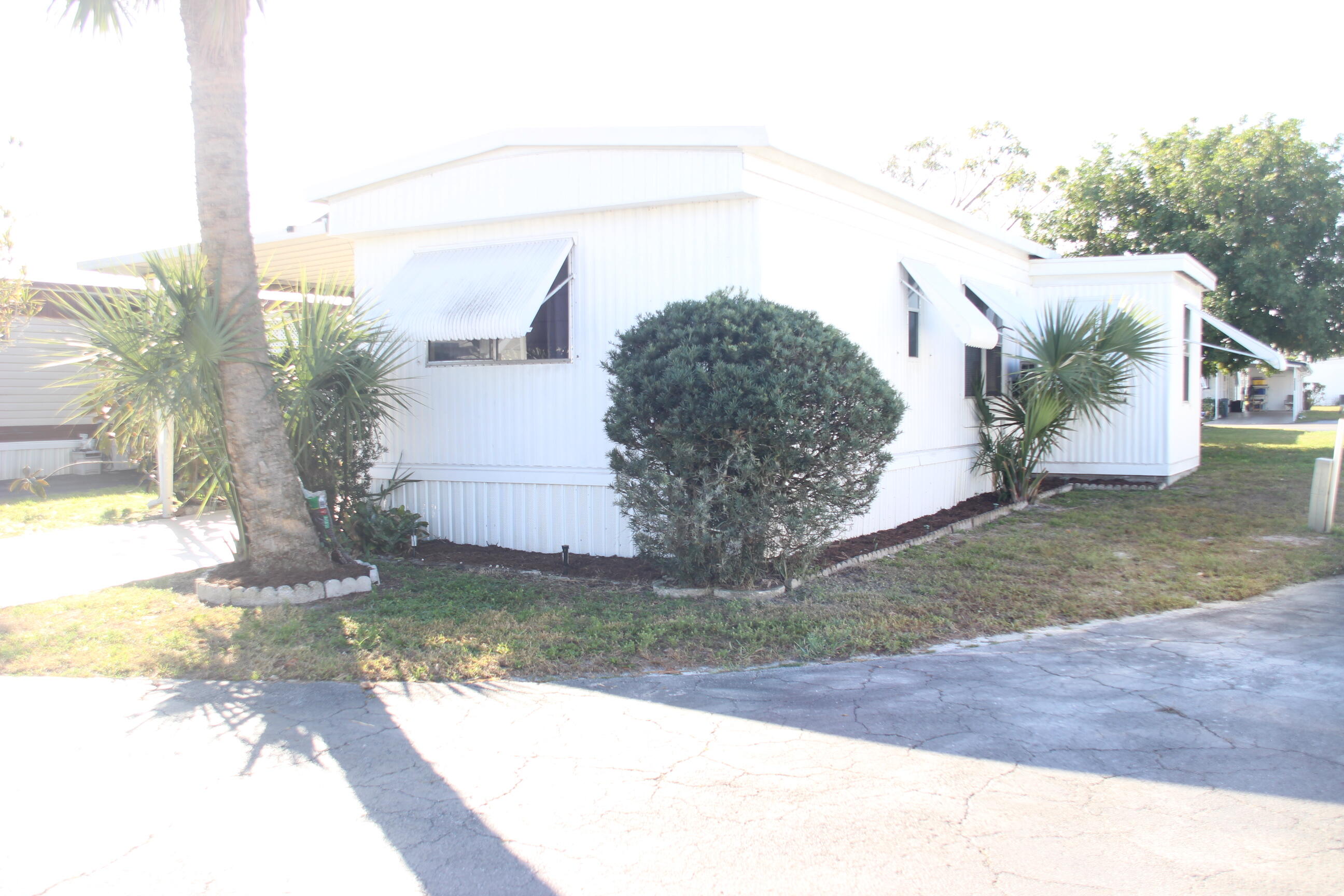 JAMAICA BAY MOBILE HOME CO OP - Residential