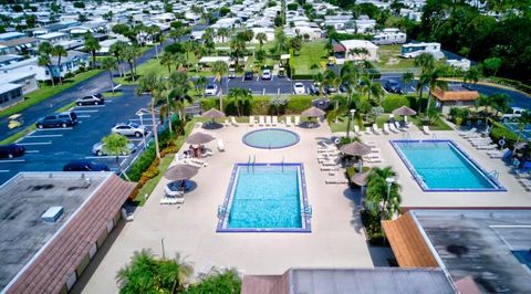 Photo of 58009 Bahama Bay, Boynton Beach, FL 33436 (MLS # R11168547)