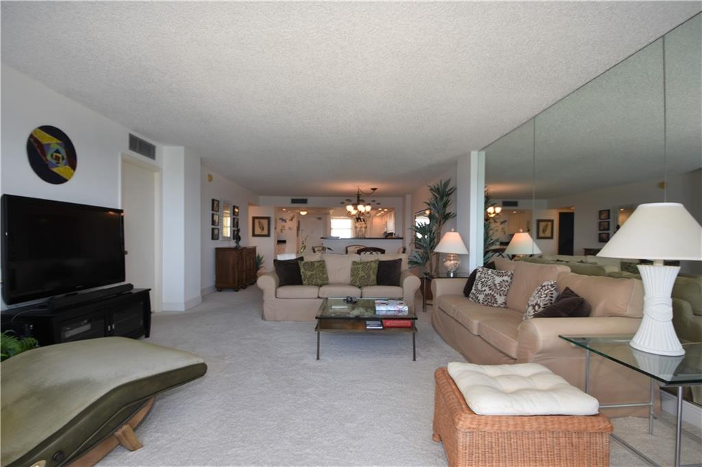 CENTURY PLAZA - Residential