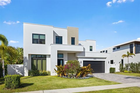 Tiny photo for 1405 NE 4th Avenue, Boca Raton, FL 33432 (MLS # F10551325)