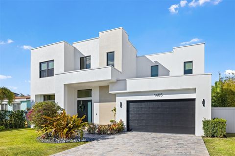Tiny photo for 1405 NE 4th Avenue, Boca Raton, FL 33432 (MLS # F10551325)