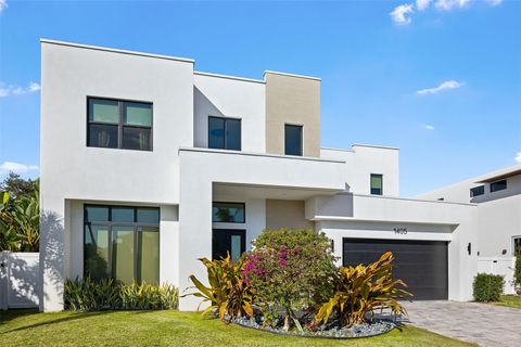 Tiny photo for 1405 NE 4th Avenue, Boca Raton, FL 33432 (MLS # F10551325)
