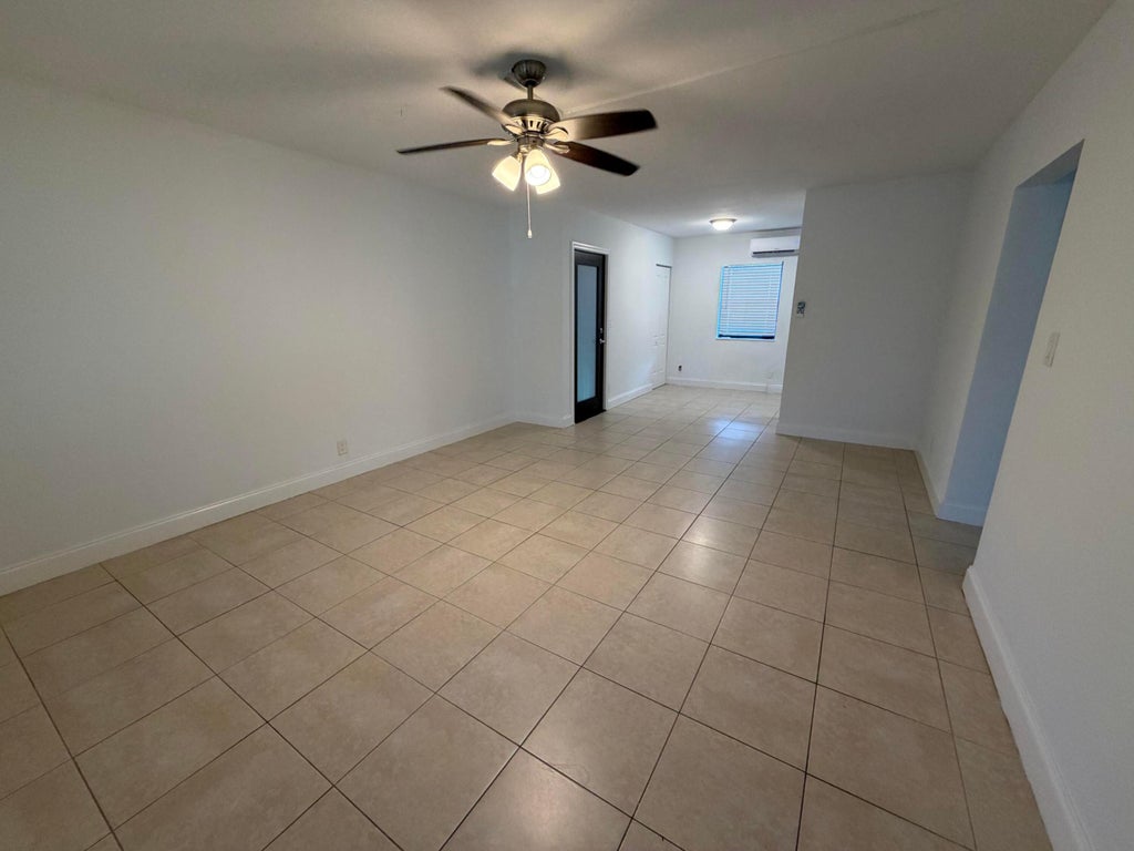 Photo of 2255 NE 51ST Street #B3, Fort Lauderdale, FL 33308 (MLS # B26073260)