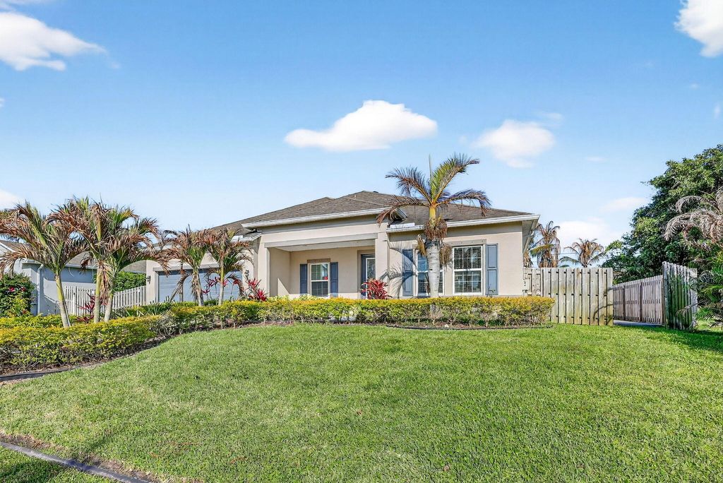 Photo of 4617 SW Keats Street, Port Saint Lucie, FL 34953 (MLS # B26007149)