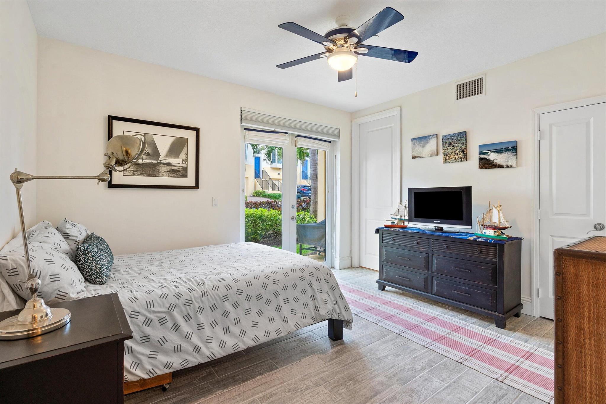 JUNO DUNES - Residential Lease