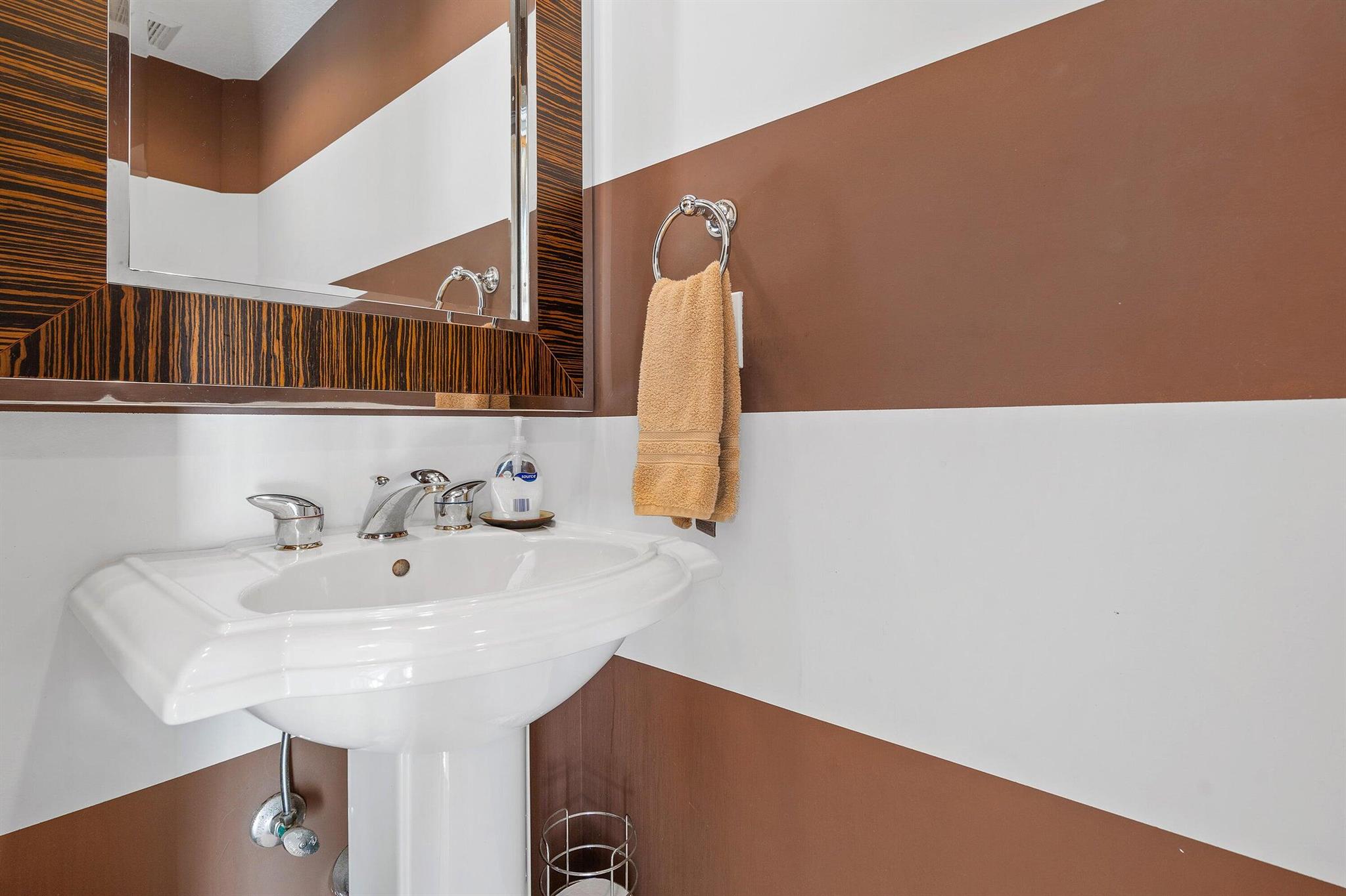 JUNO DUNES - Residential Lease