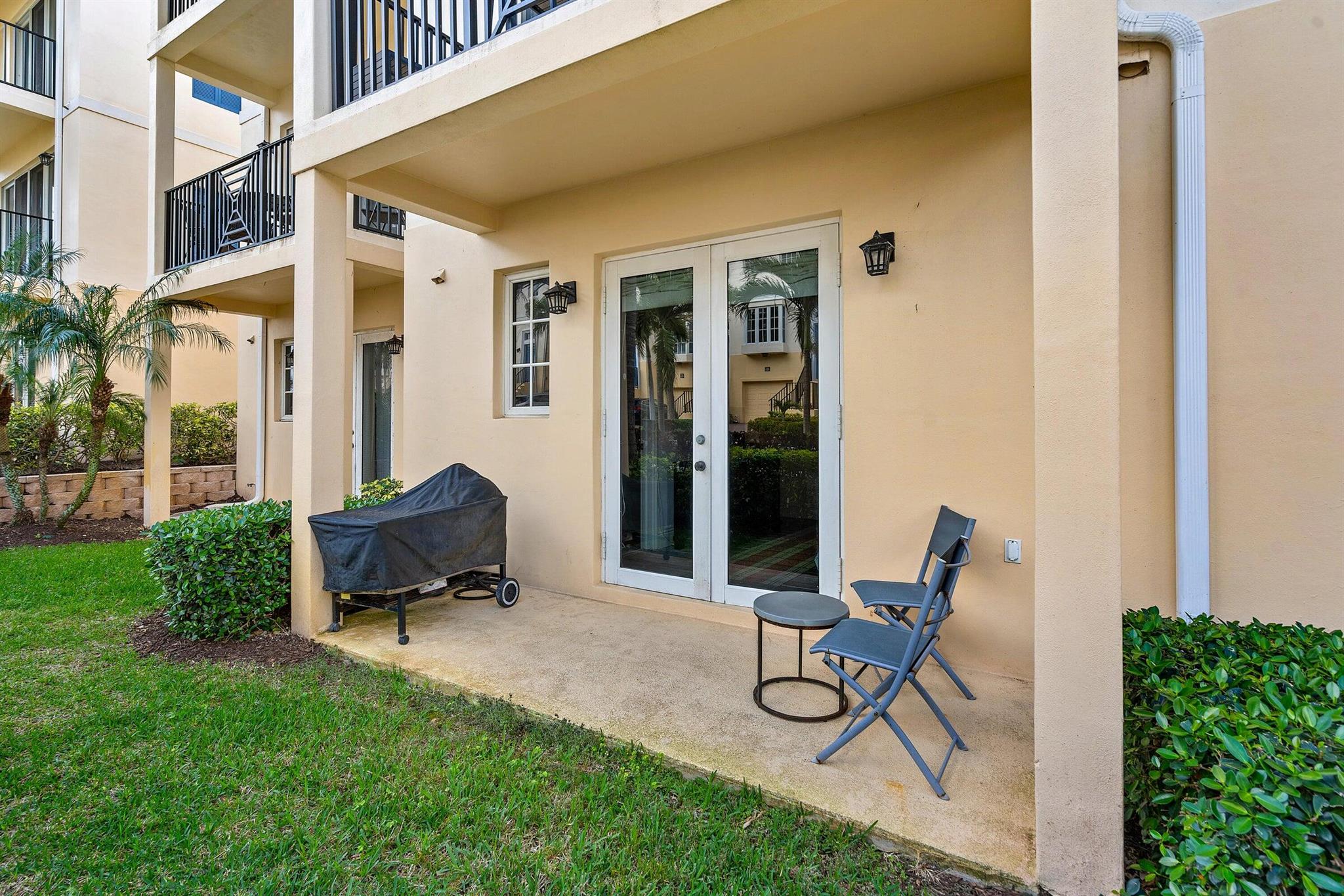 JUNO DUNES - Residential Lease