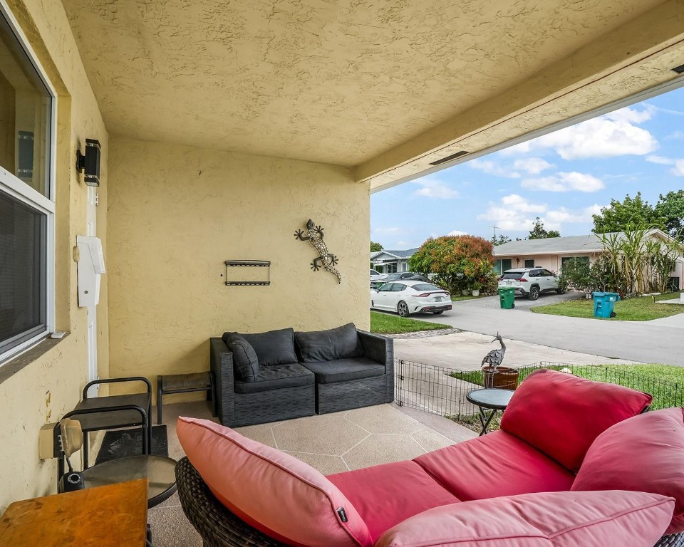 Mainlands Of Tamarac Lake - Residential