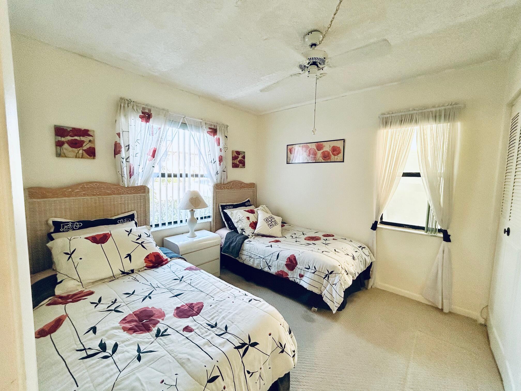 LUCERNE LAKES GOLF COLONY CONDOS 1 THRU 12 AND 14 - Residential