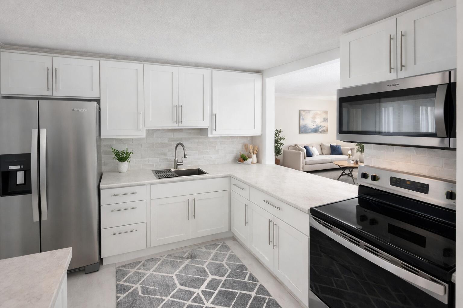 LAKE CLARKE GARDENS CONDO 5 - Residential