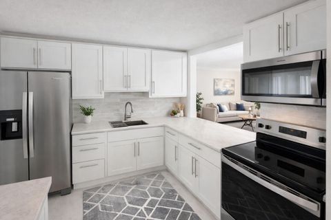 Property photo of 2687 Garden Drive N 212, Lake Worth Beach, FL 33461