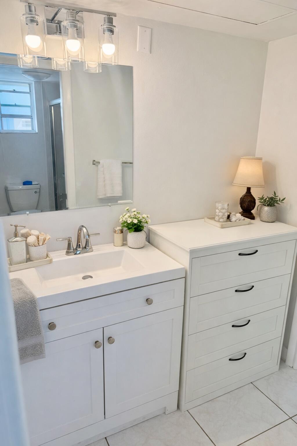 LAKE CLARKE GARDENS CONDO 5 - Residential