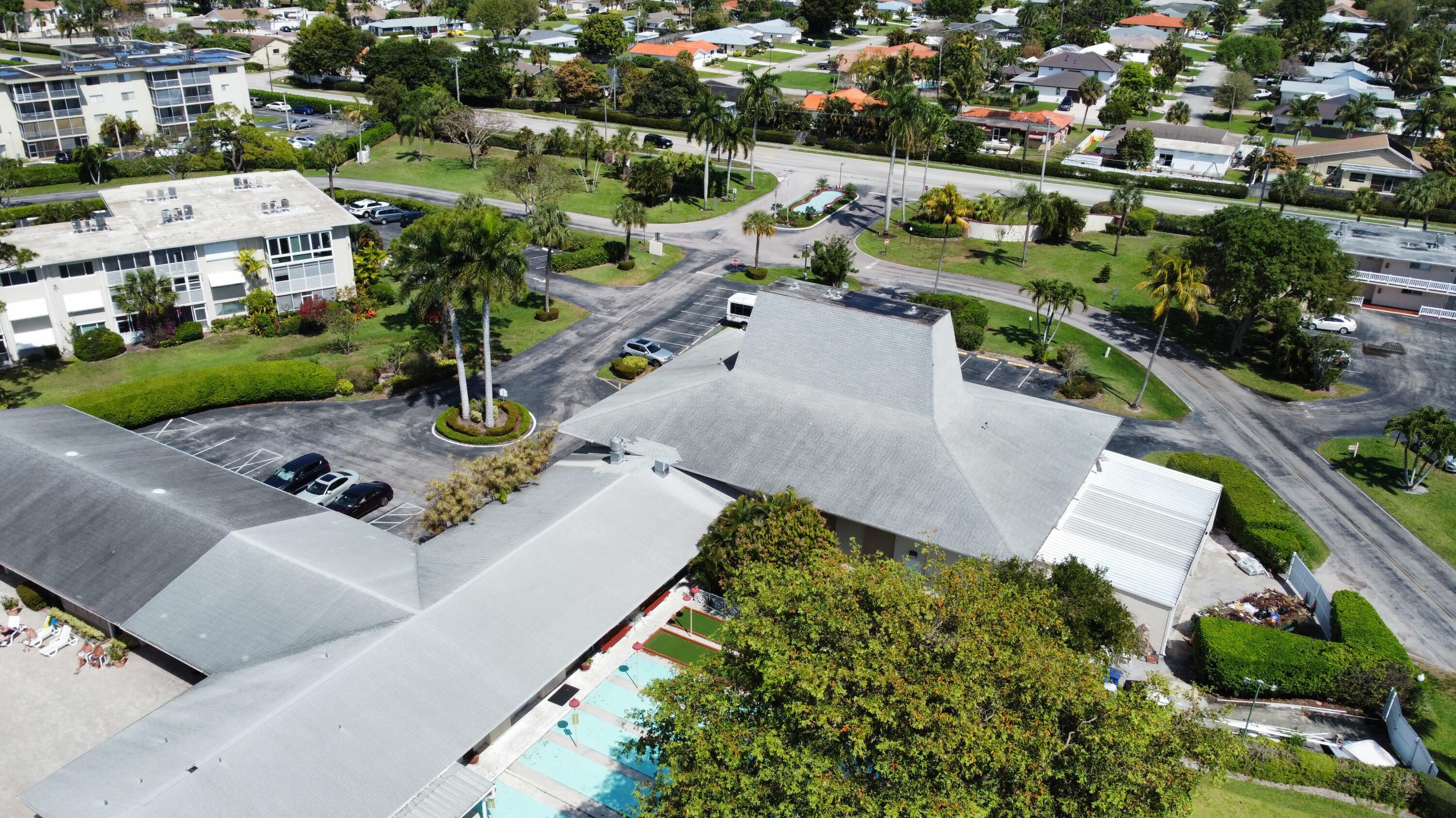 LAKE CLARKE GARDENS CONDO 5 - Residential