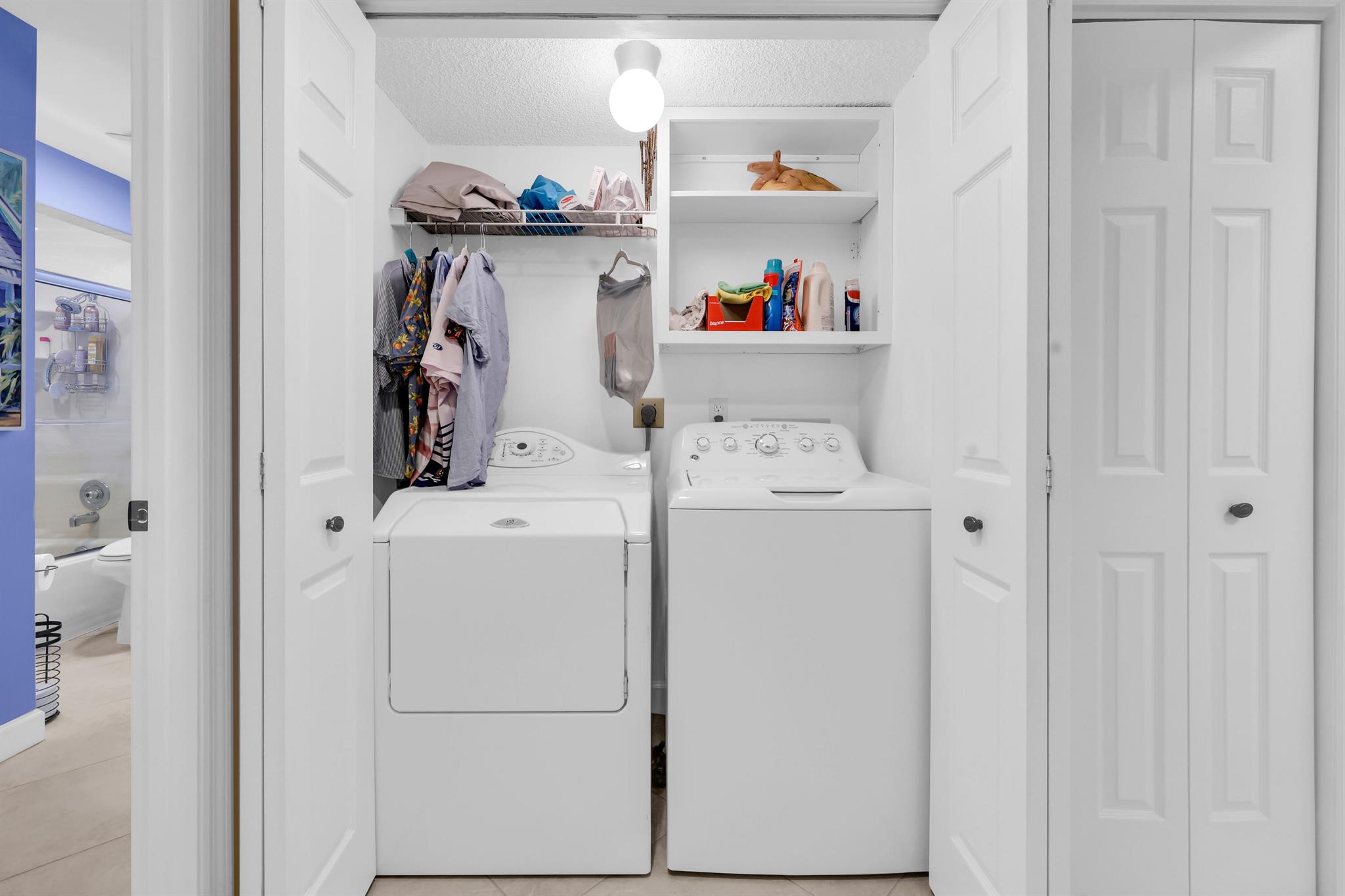 VILLA DESTE CONDO - Residential