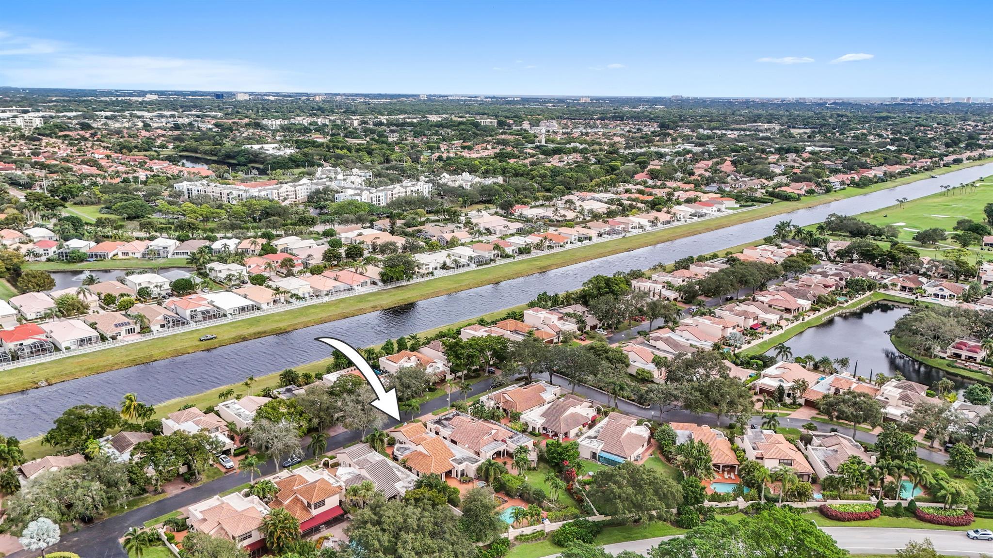 VILLA DESTE CONDO - Residential