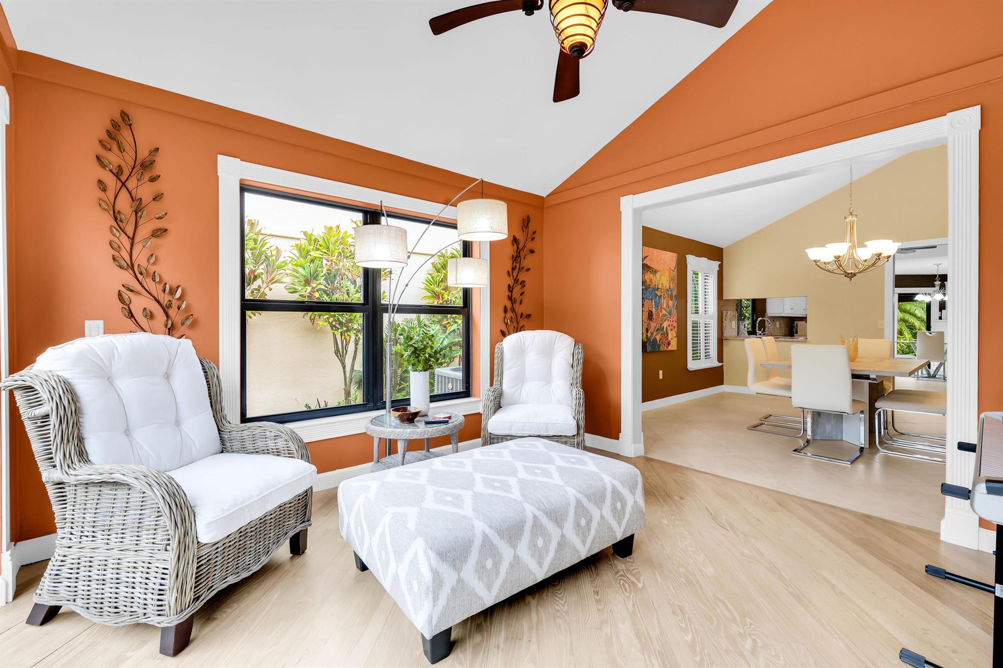 VILLA DESTE CONDO - Residential